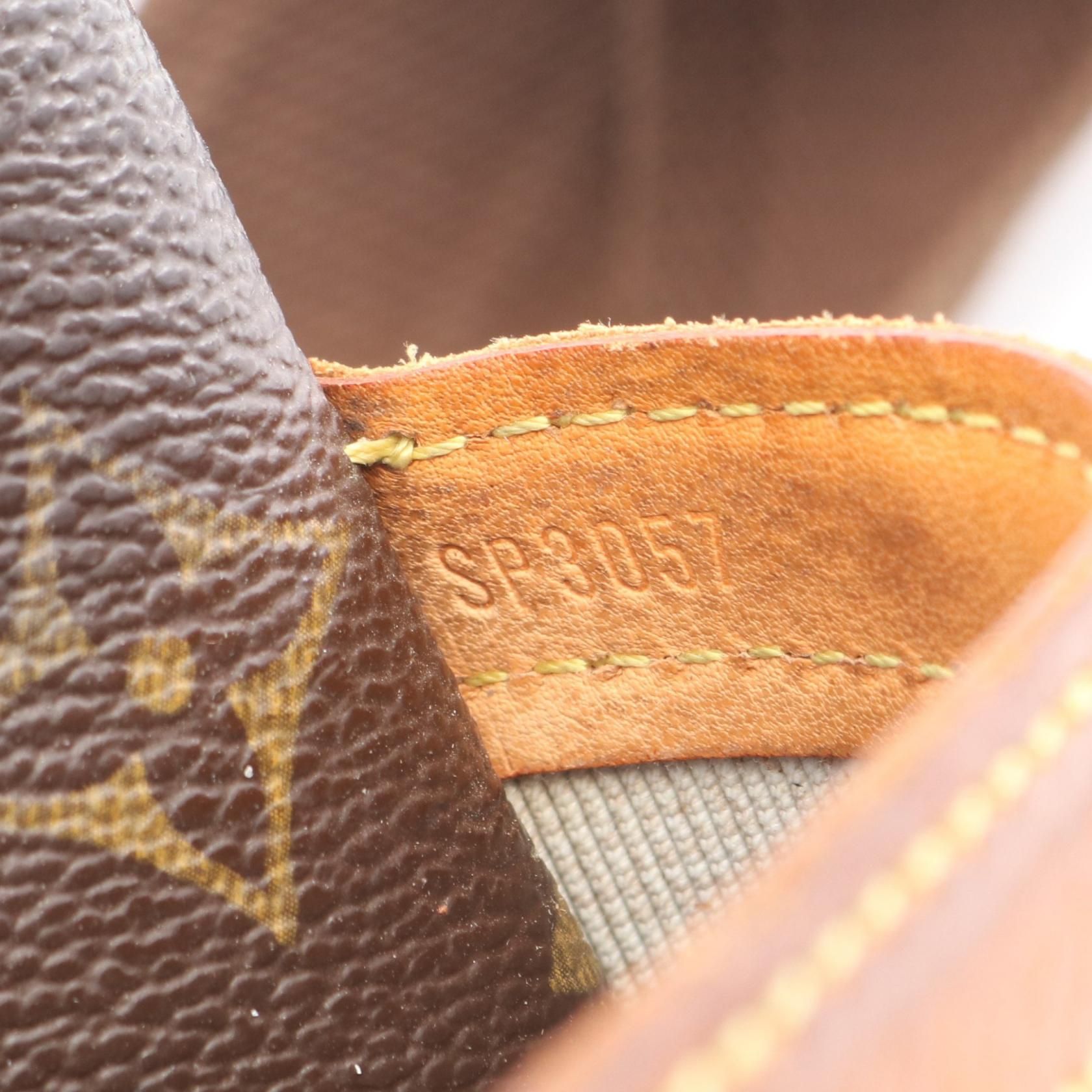 Louis Vuitton Reporter PM, Monogram