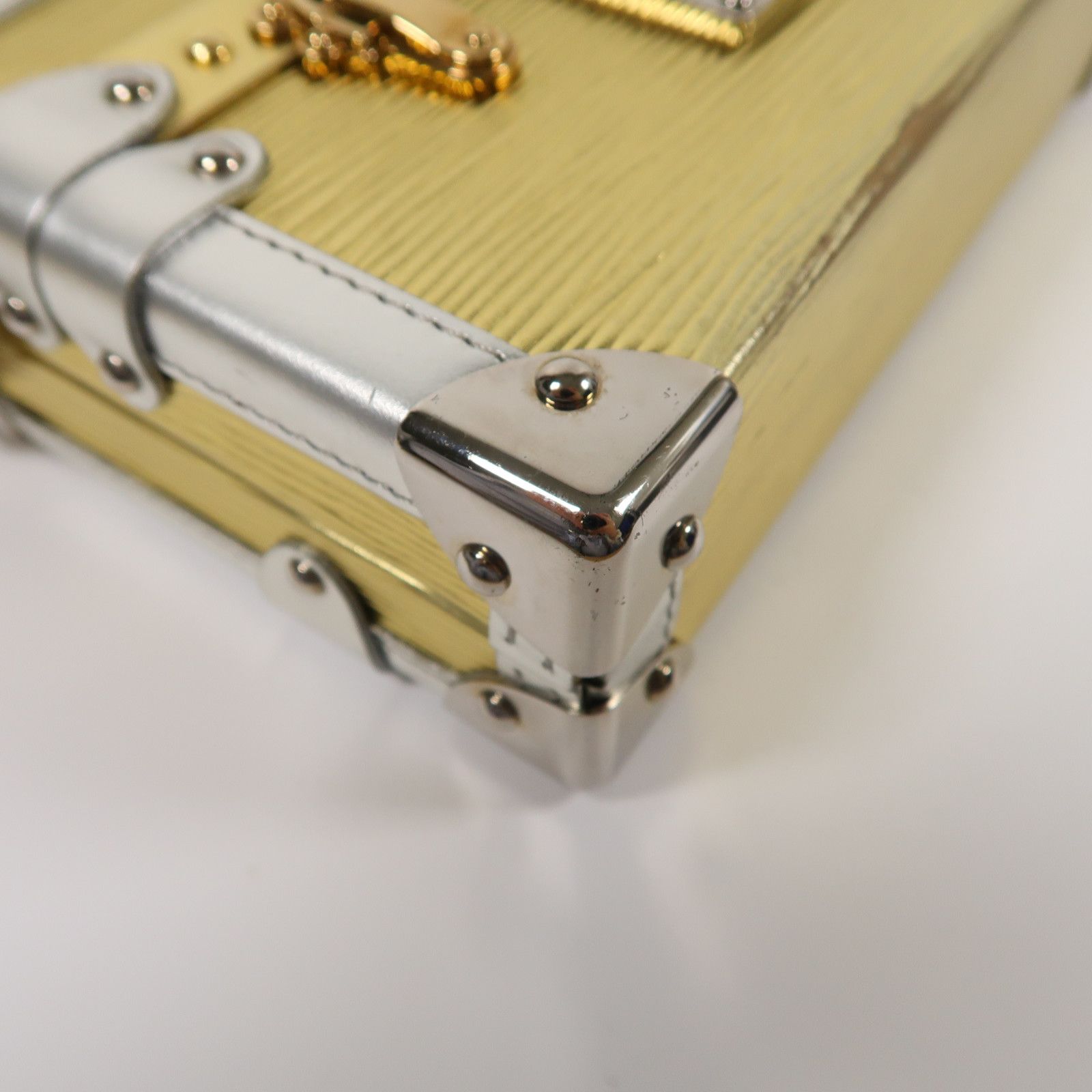 Louis Vuitton Epi/kinpu Petite Malle Kinpaku/ginpaku Shoulder Back Bag Golden Gold Shoulder Bag M 50017
