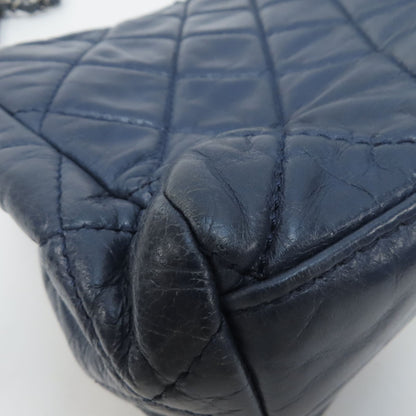 Chanel Blue Cowhide Leather Chain Shoulder Shoulder Back Bag Indigo S