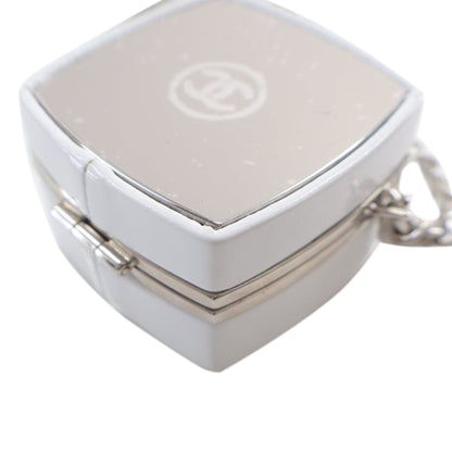 Chanel Patent Goatskin Make-up Box Clutch With Chain White
