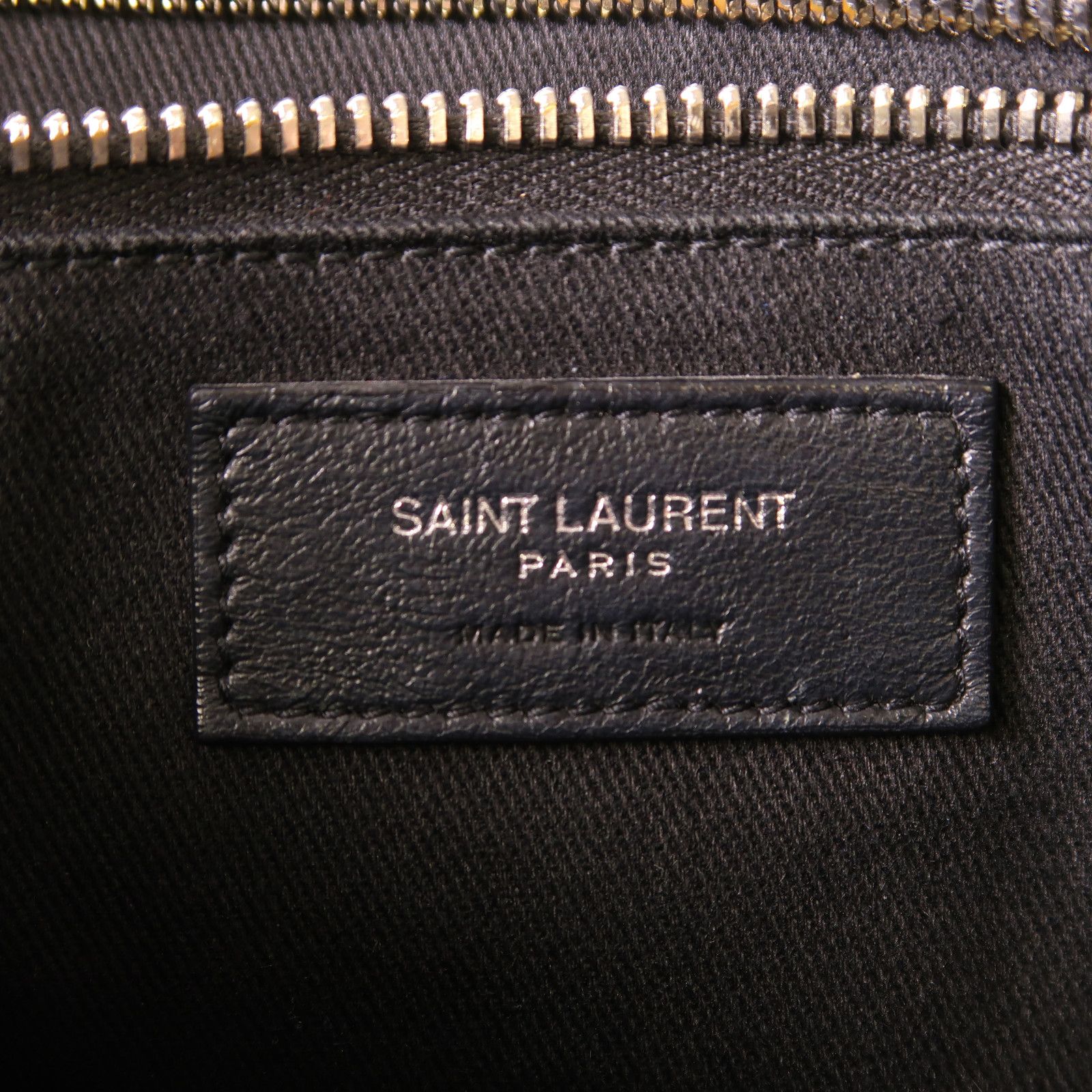 Saint Laurent Cowhide Leather Hand Bag Black Calfskin (cowhide) Ars 647168