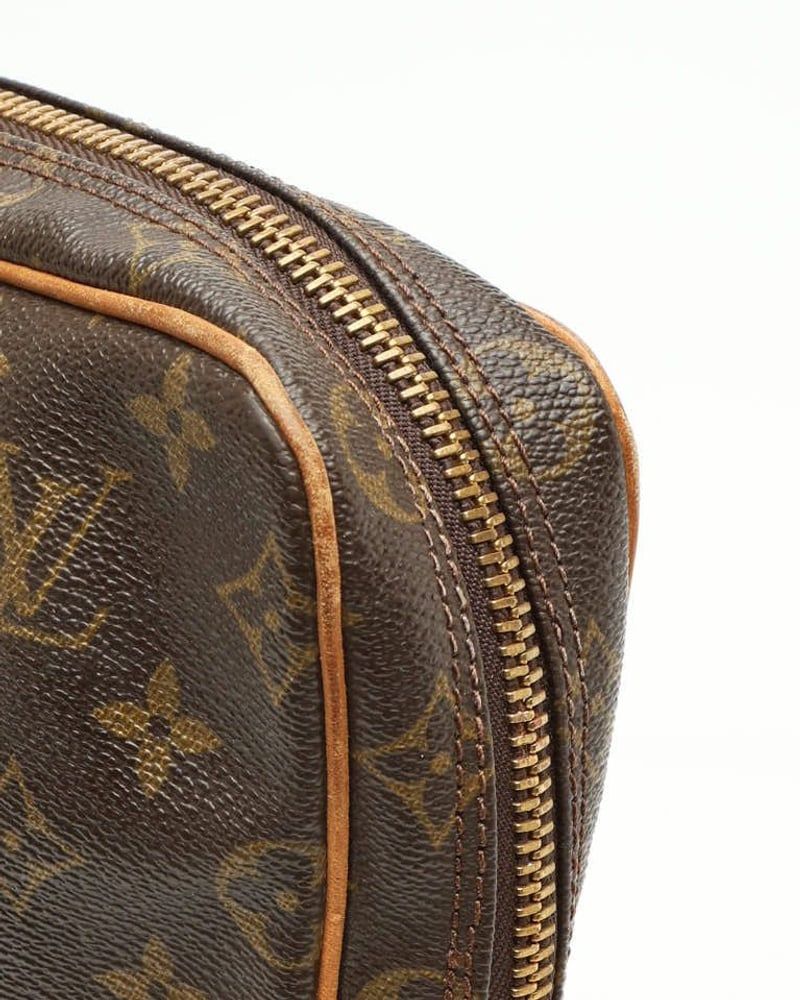 Louis Vuitton Monogram Porte Documents Voyage Business Bag