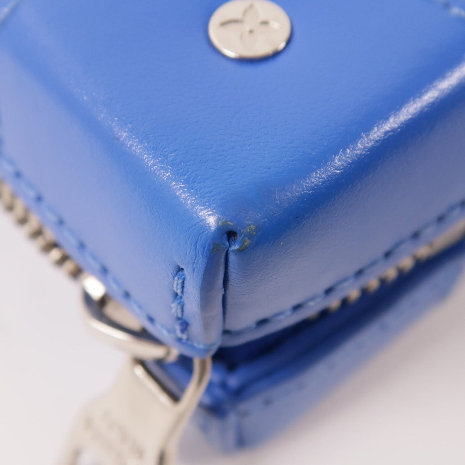 Louis Vuitton Monogram Clouds Soft Trunk Wallet Blue White Blue/white Shoulder Bag M 45432