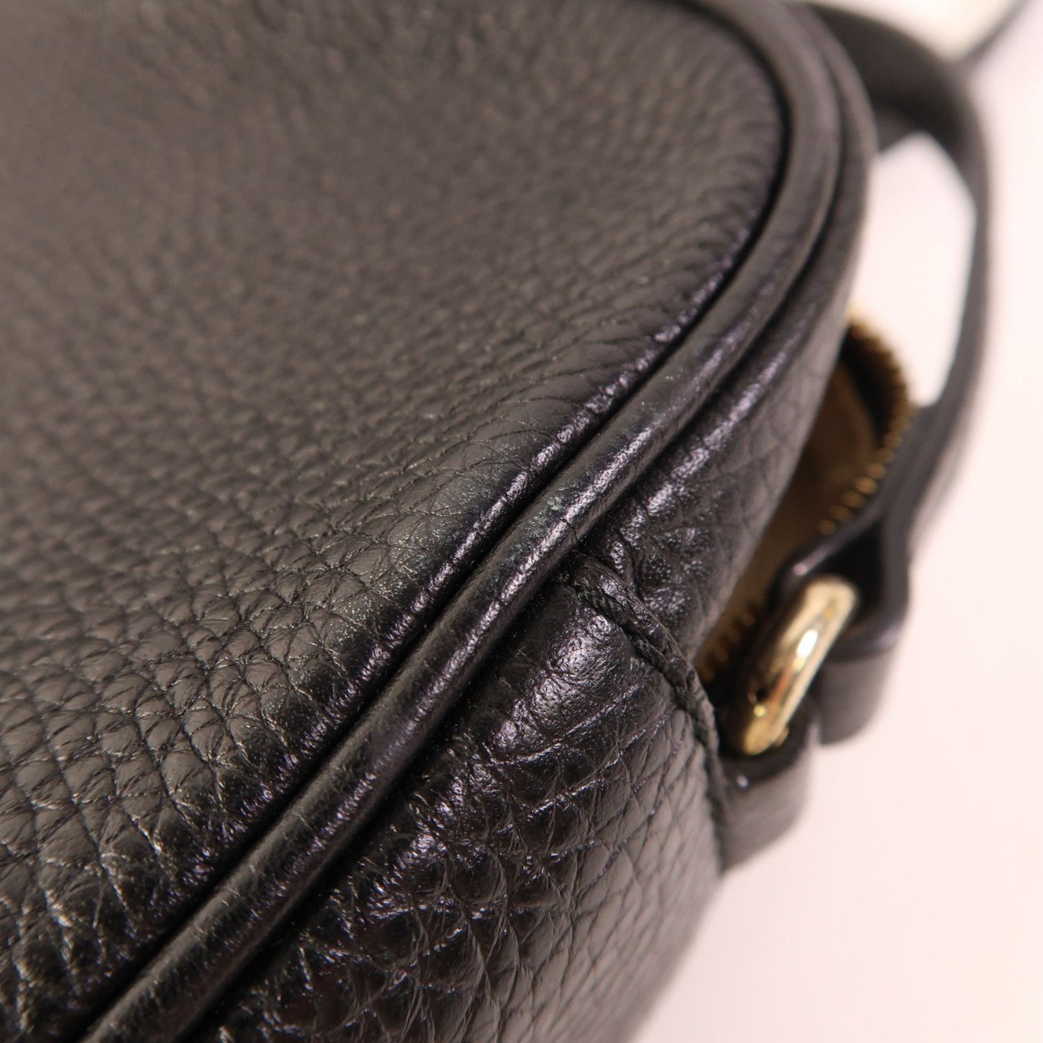 Gucci Cowhide Leather Shoulder Bag Black Calfskin (cowhide) 308364