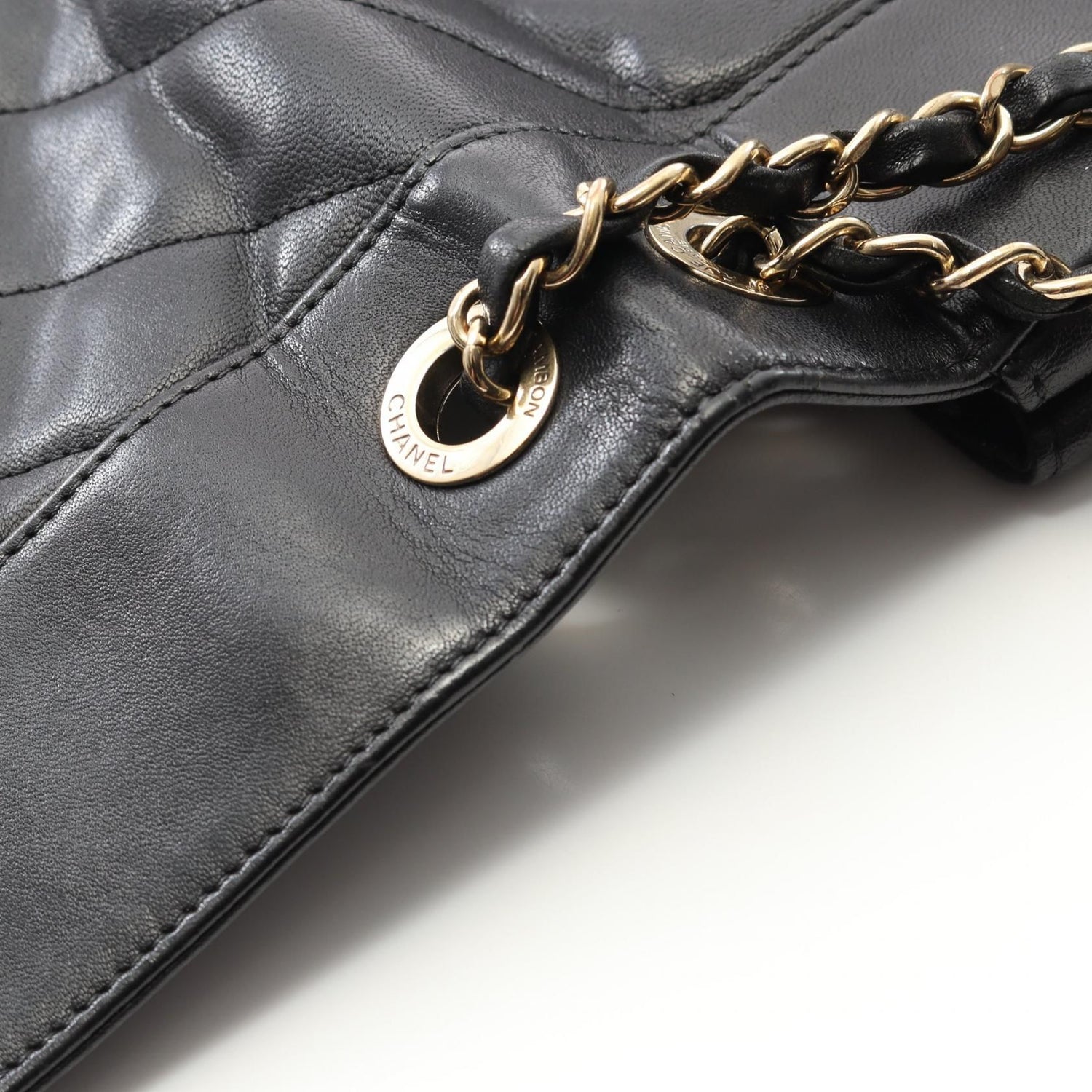 Chanel Black V Stitch Shoulder Bag Lambskin (sheep Leather)