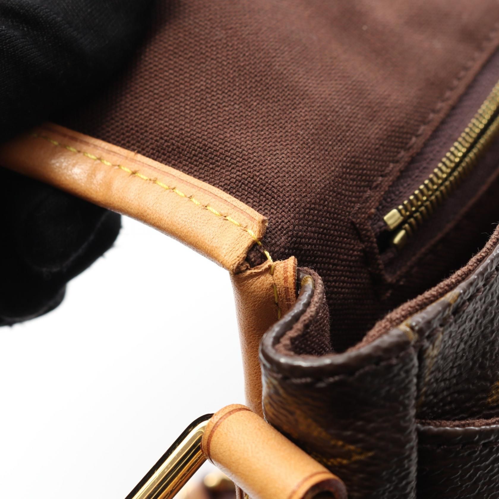 Louis Vuitton Menilmontant PM, Monogram