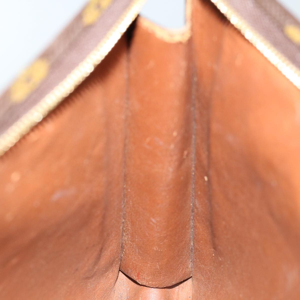 Louis Vuitton Poche Toilette 26, Monogram