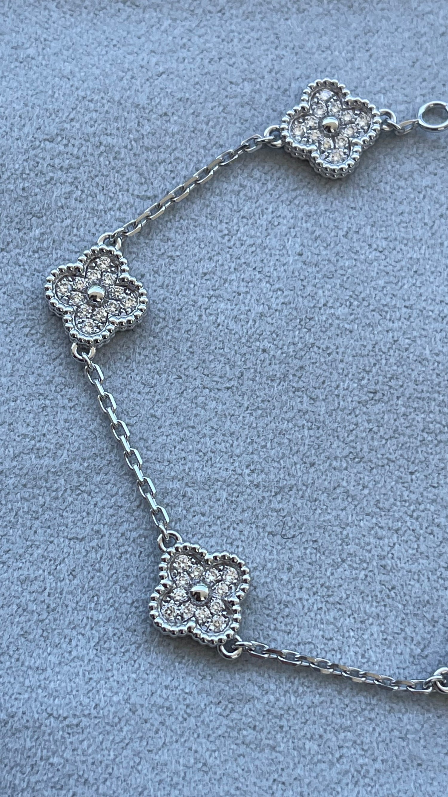 Van Cleef &amp; Arpels Sweet Alhambra Diamond Pave 6 Motifs White Gold Bracelet