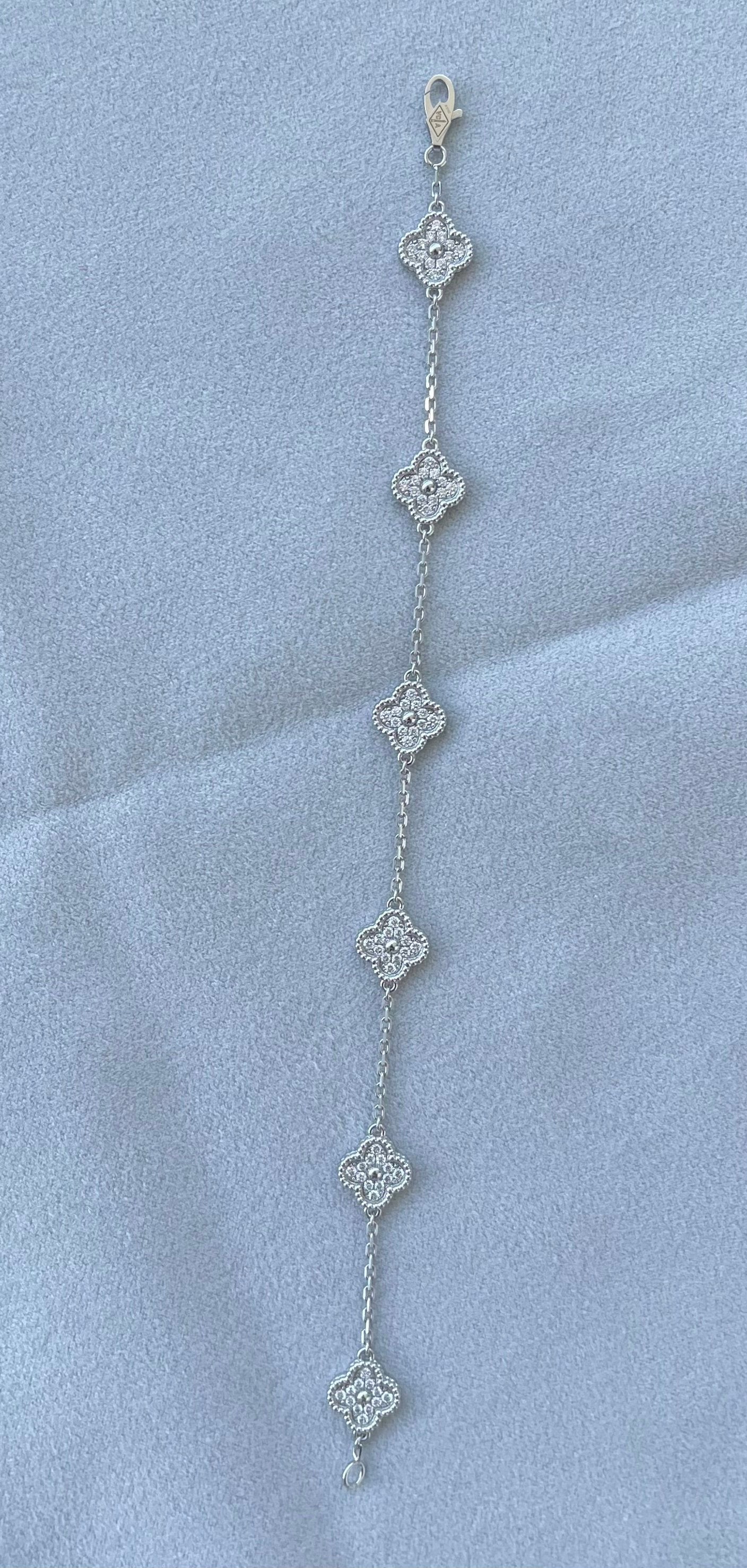 Van Cleef &amp; Arpels Sweet Alhambra Diamond Pave 6 Motifs White Gold Bracelet