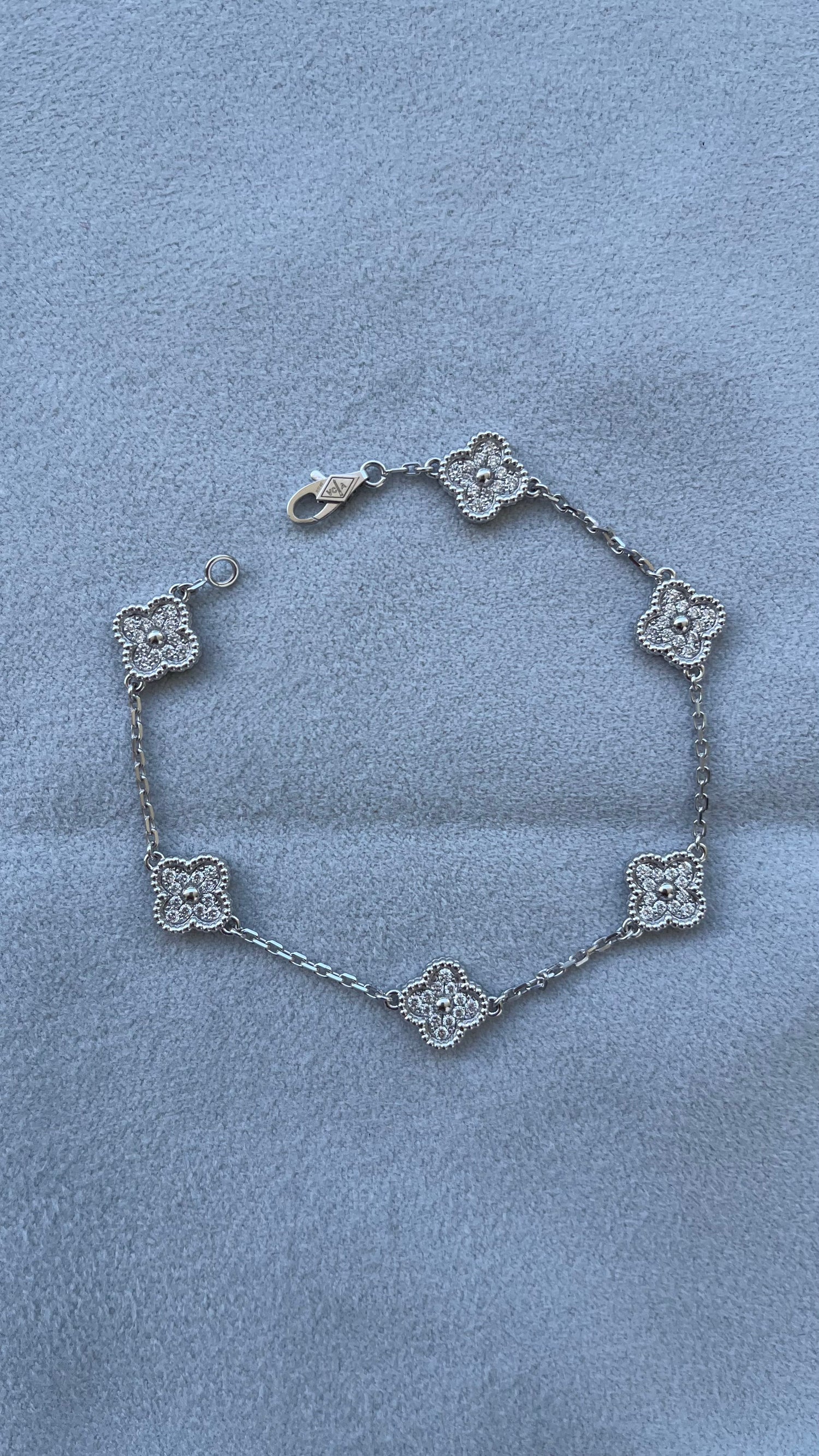 Van Cleef &amp; Arpels Sweet Alhambra Diamond Pave 6 Motifs White Gold Bracelet