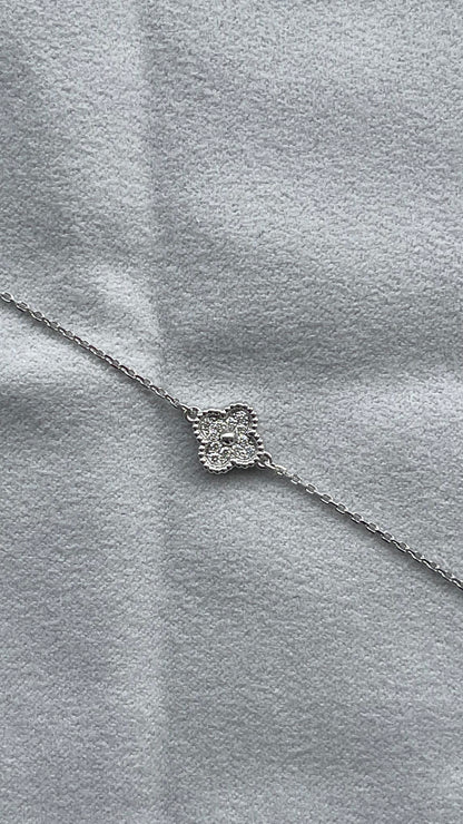 Van Cleef &amp; Arpels Sweet Alhambra Diamond Pave 1 Motif White Gold Bracelet