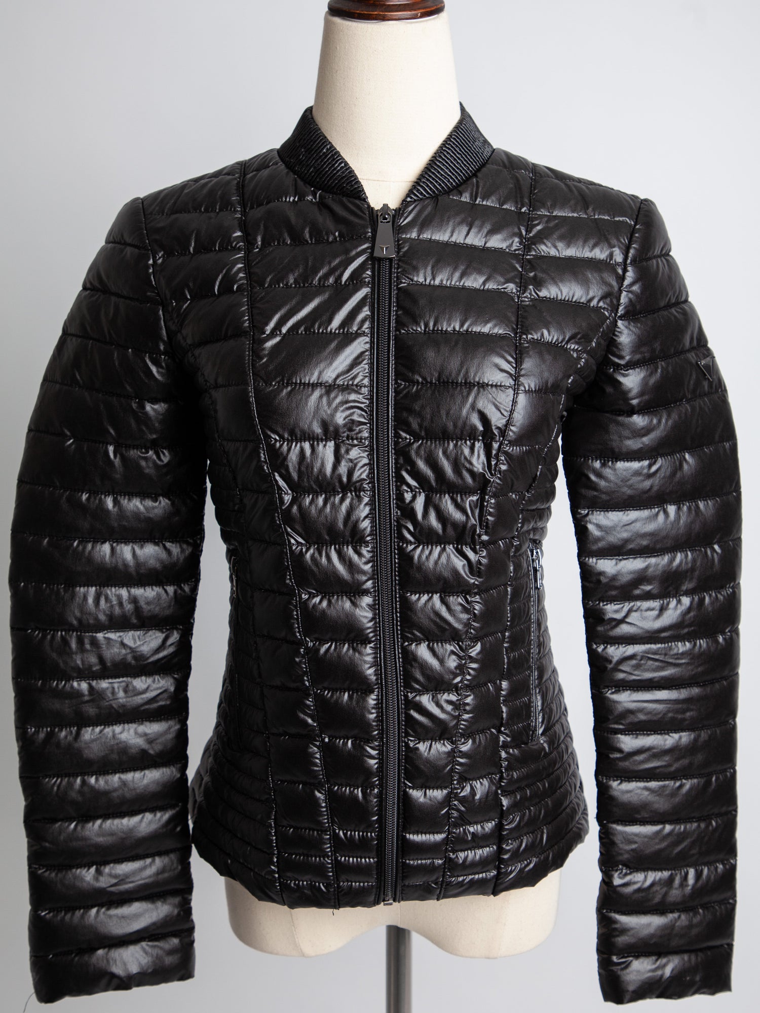 Excellent Guess Black Quilted Puffer Jacket Size S