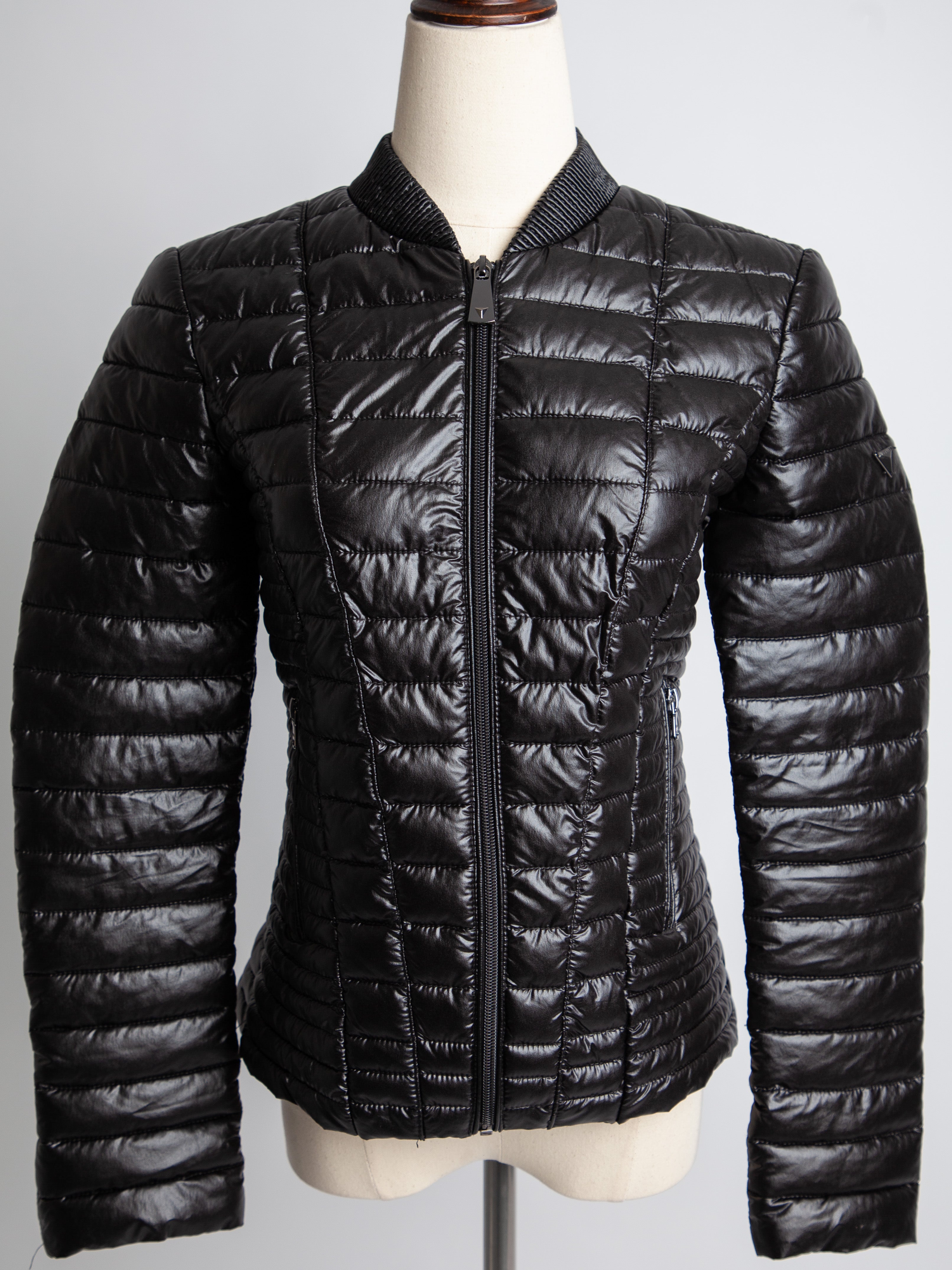 Excellent Guess Black Quilted Puffer Jacket Size S