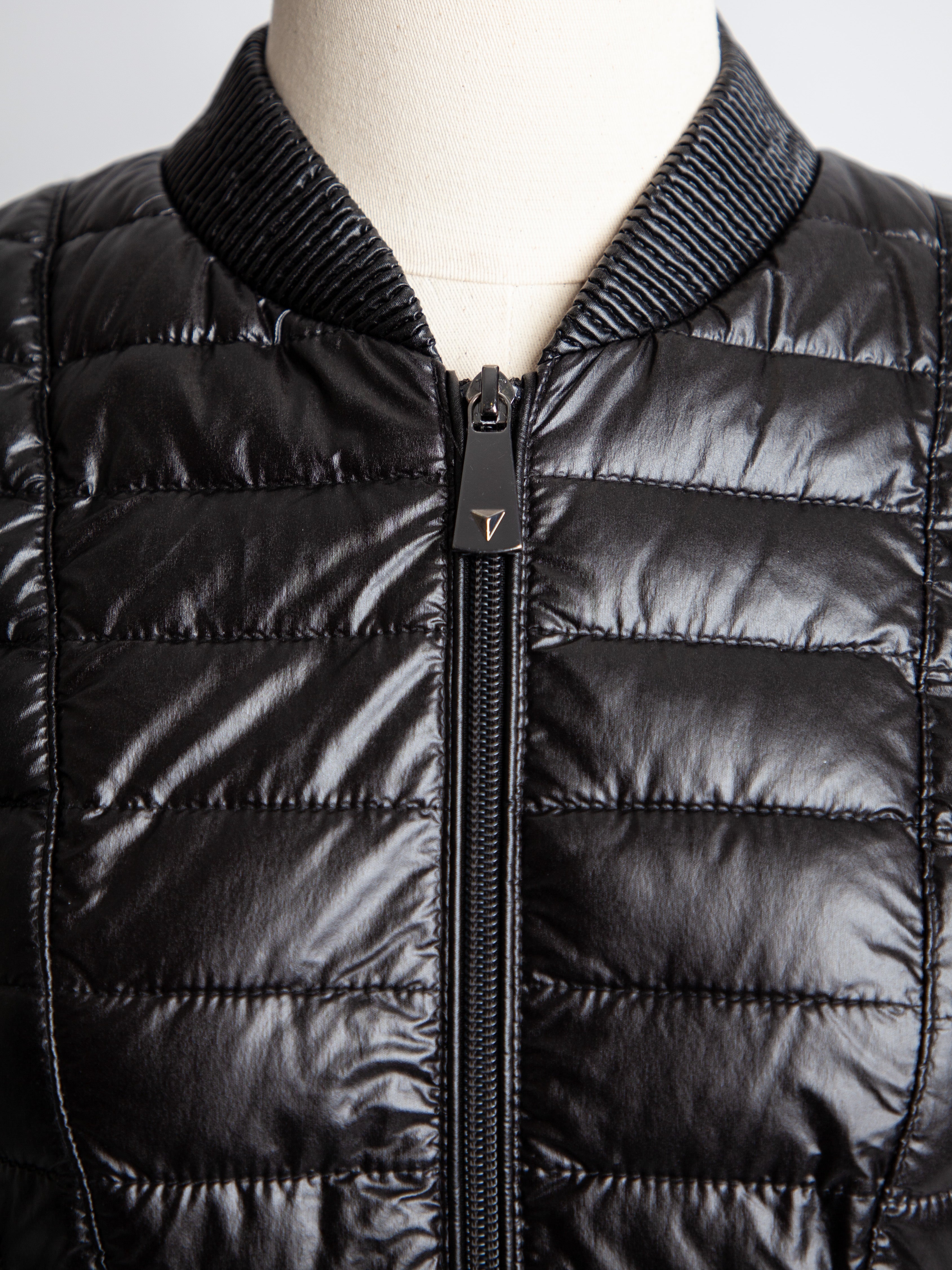 Excellent Guess Black Quilted Puffer Jacket Size S