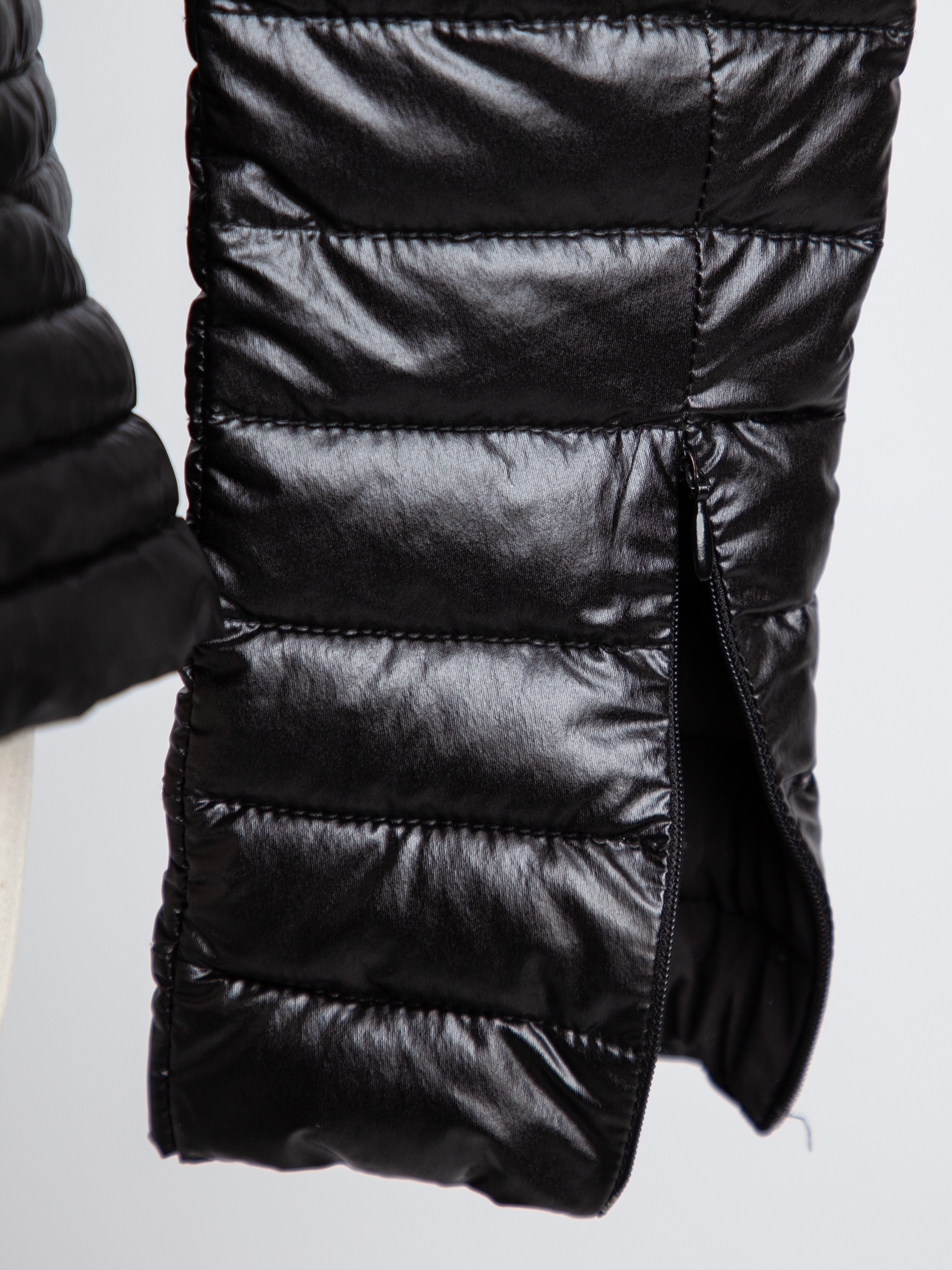 Excellent Guess Black Quilted Puffer Jacket Size S