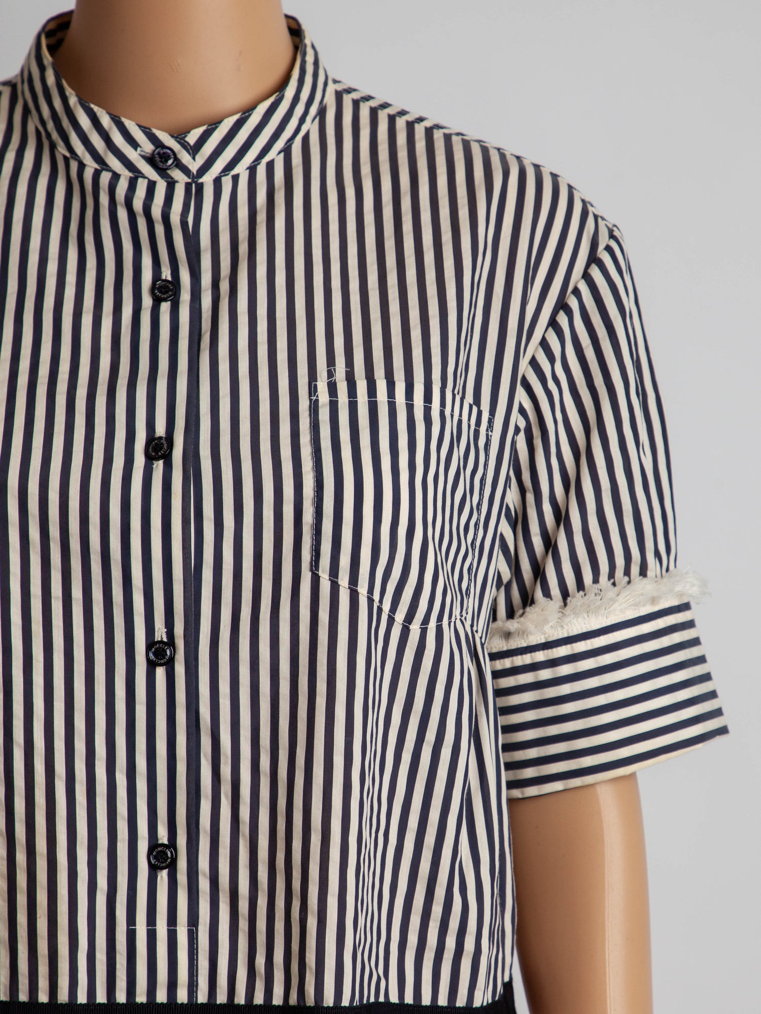 Average Moncler Women&