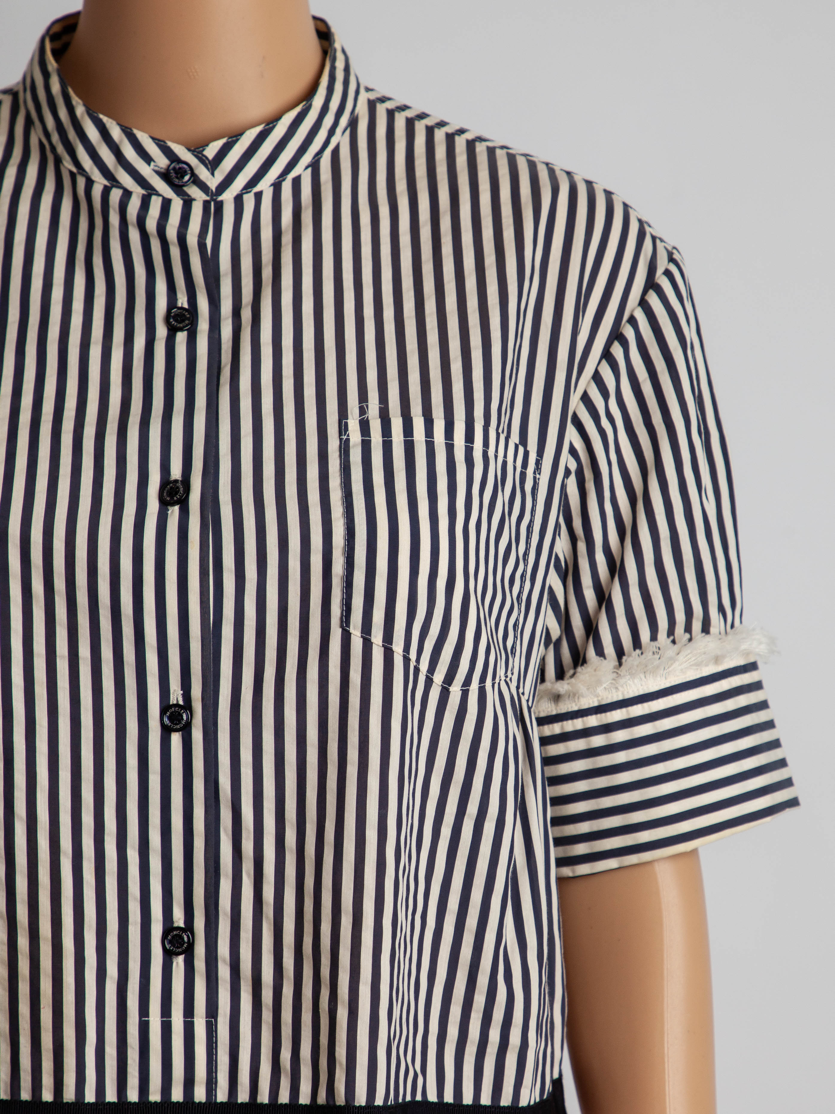 Average Moncler Women&