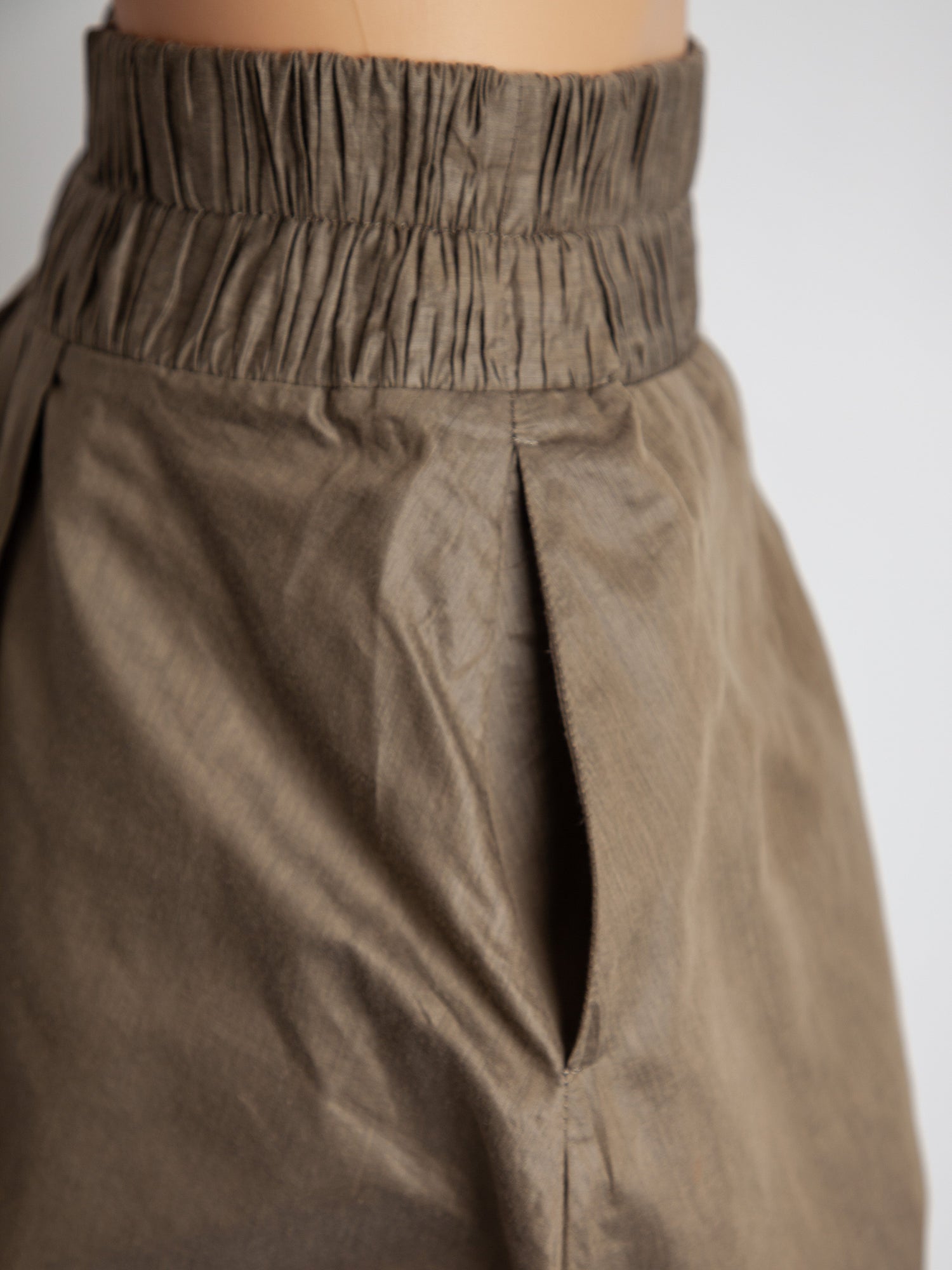 Good MaxCo Green Cotton Women’s Skirt Size XS with Pocket