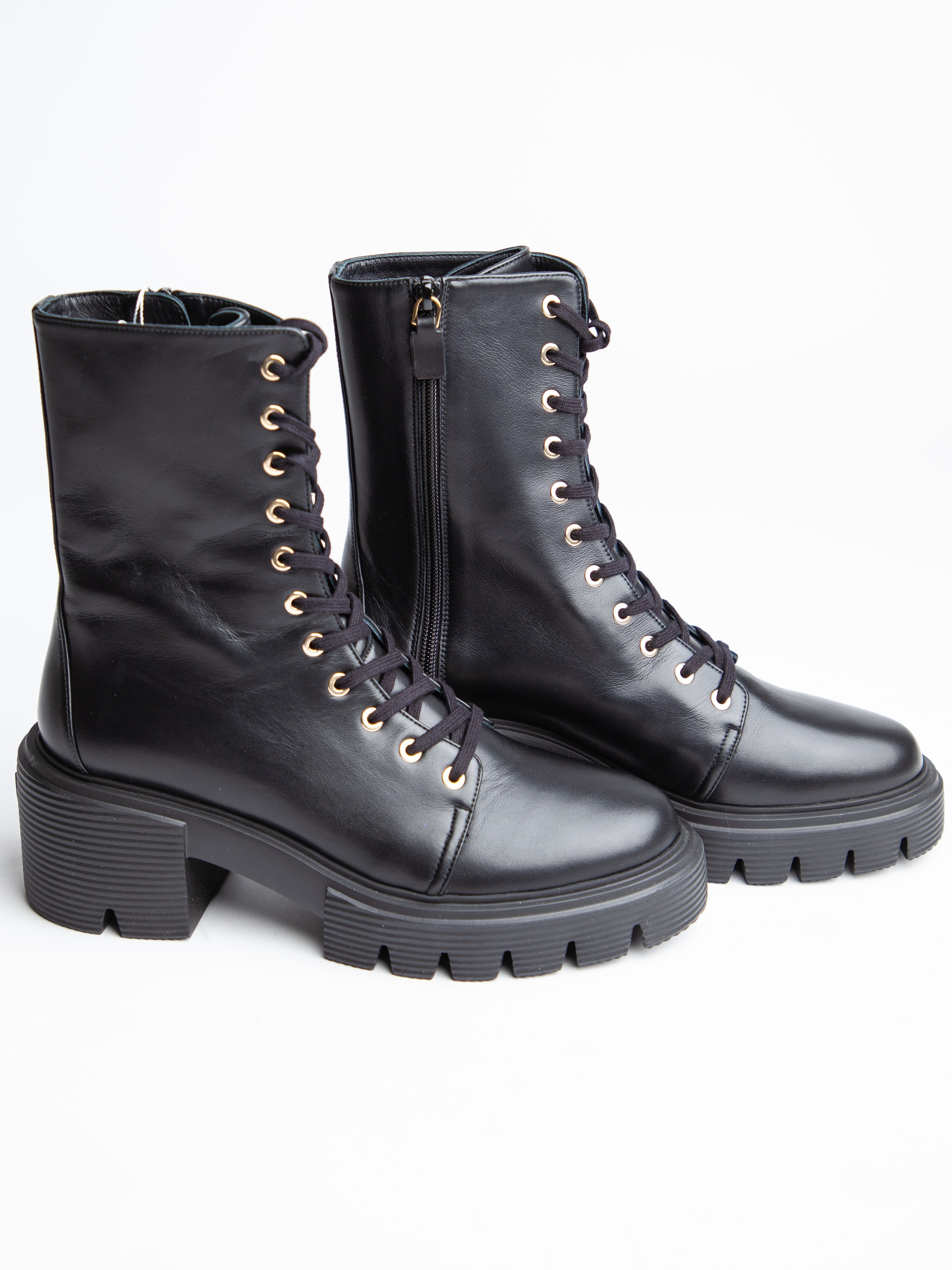Excellent Stuart Weitzman Black Leather Combat Boots Size 40