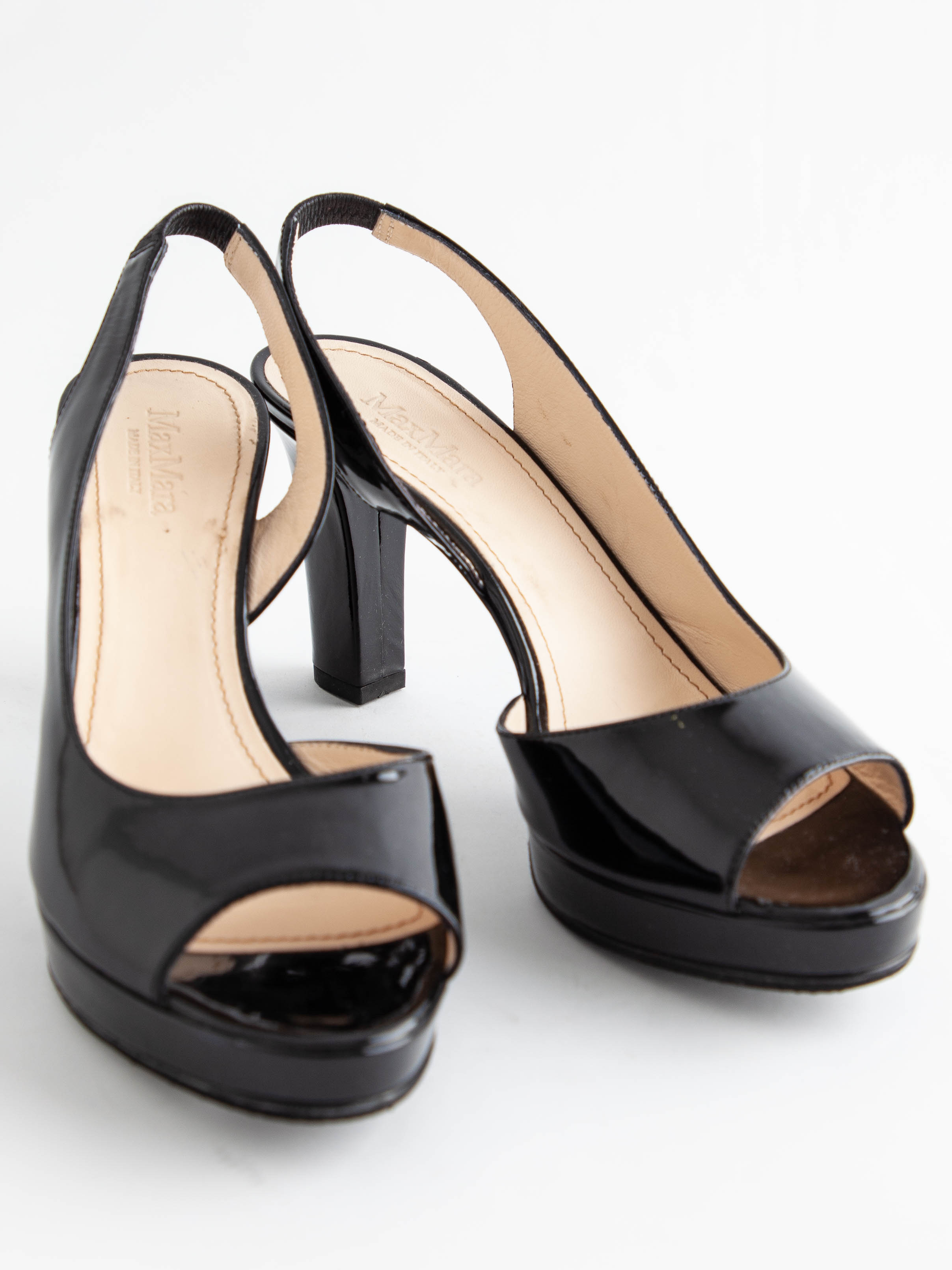 Good Max Mara Black Lacquer Slingback High-Heeled Shoes Size 37.5
