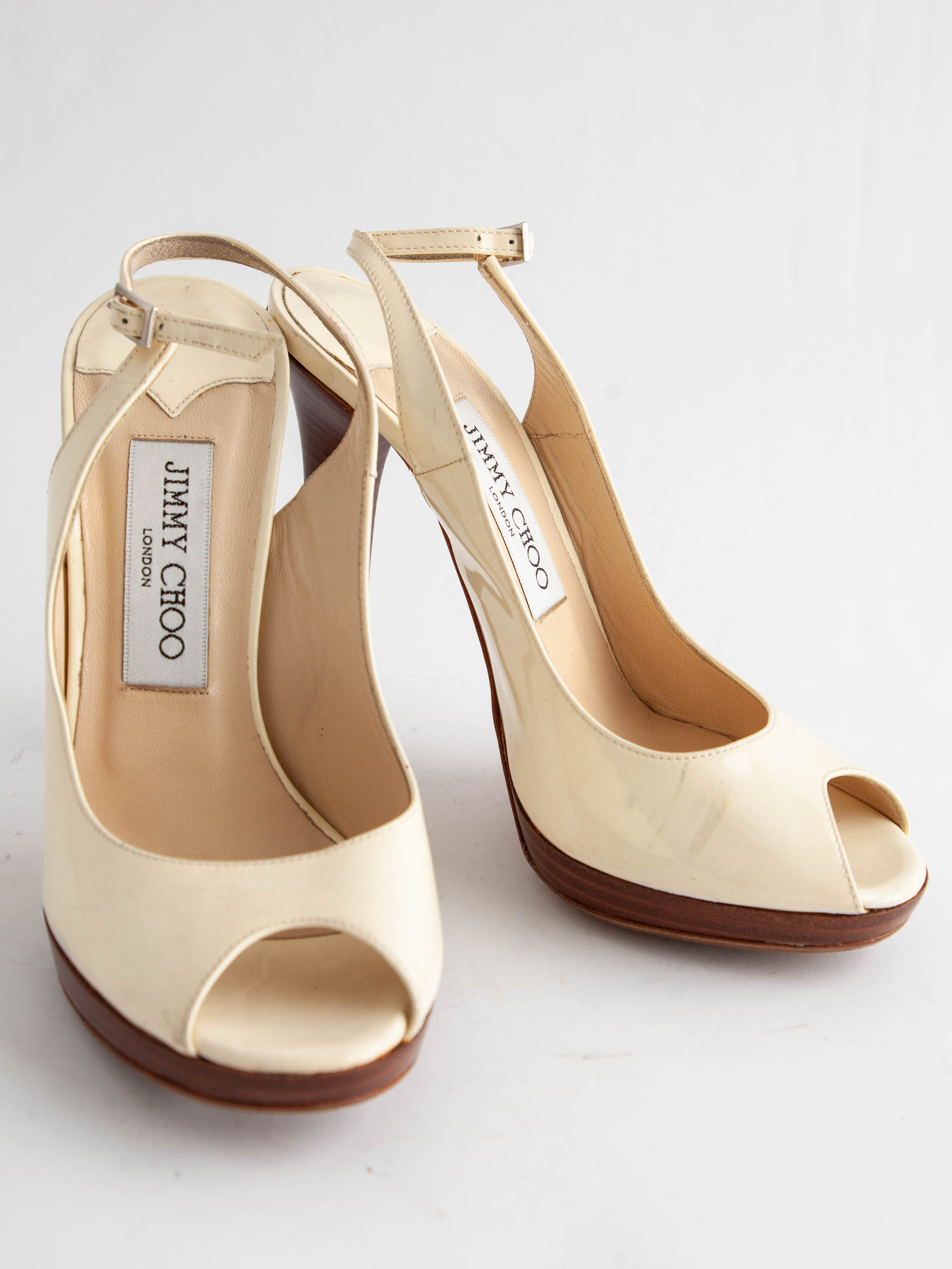 Good Jimmy Choo London White Peep-Toe High Heels Size 35