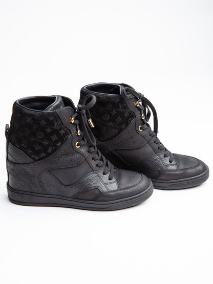 Good Louis Vuitton Black Leather High-Top Sneakers Size 35