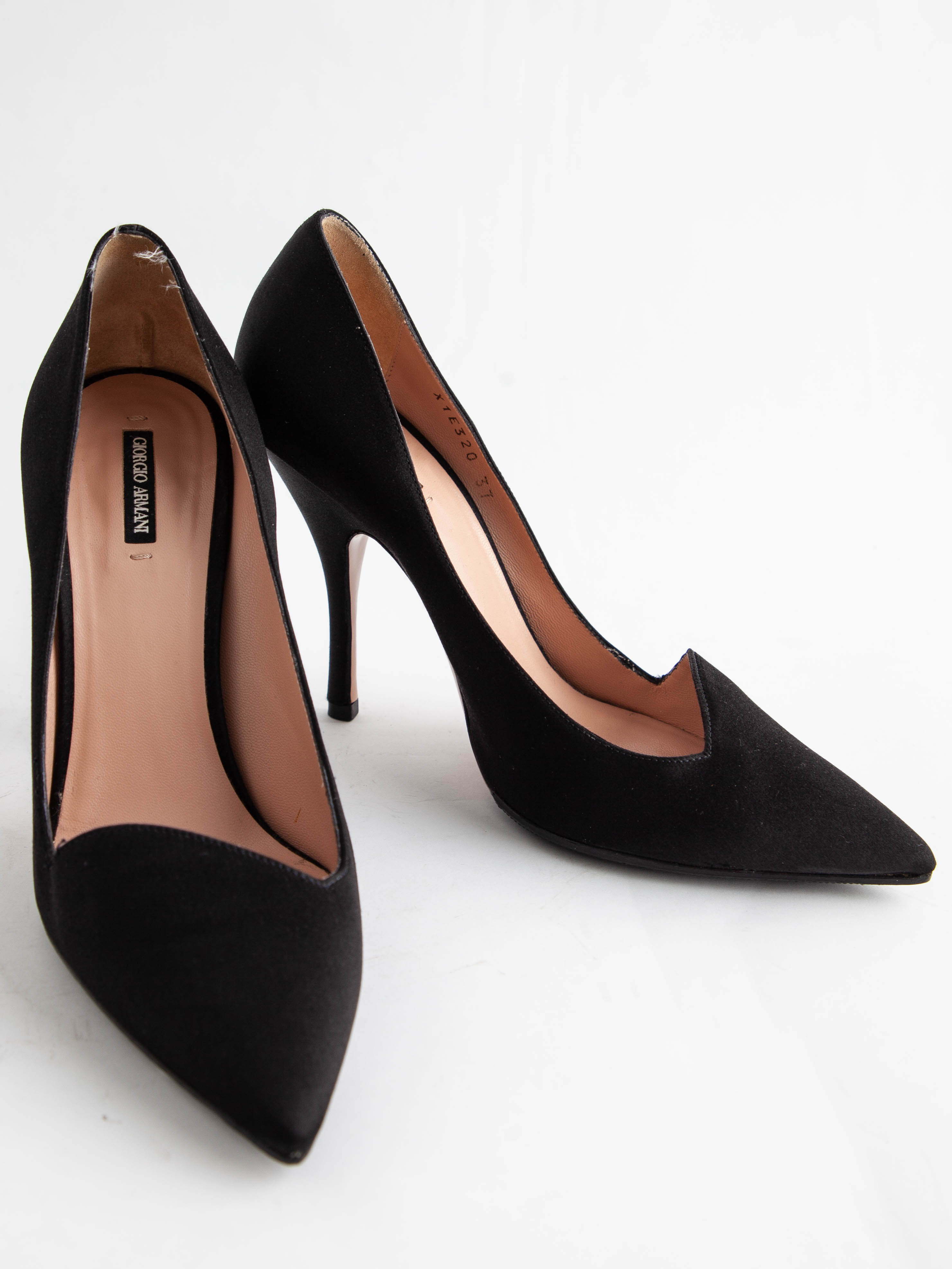 Giorgio Armani Black Stiletto High-Heeled Shoes Size 36 Good Condition