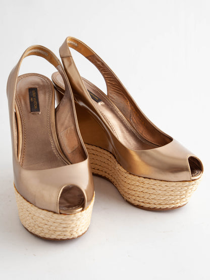 Good Louis Vuitton Yellow Wedge Sandals Size 37.5 Metallic Lacquer