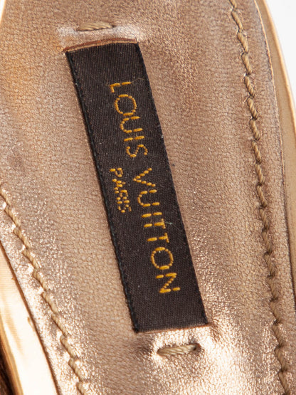 Good Louis Vuitton Yellow Wedge Sandals Size 37.5 Metallic Lacquer