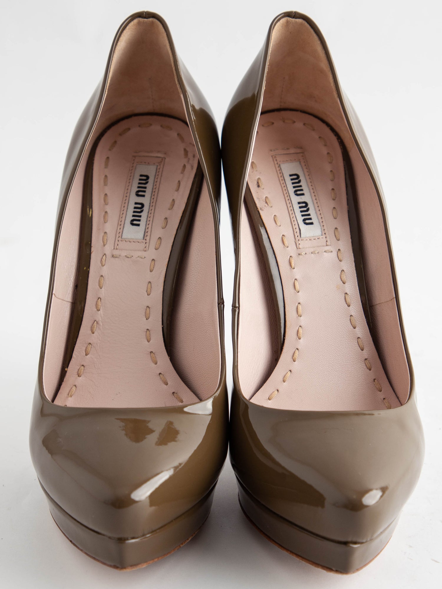 Excellent Miu Miu Green Lacquer High-Heeled Pumps Size 37