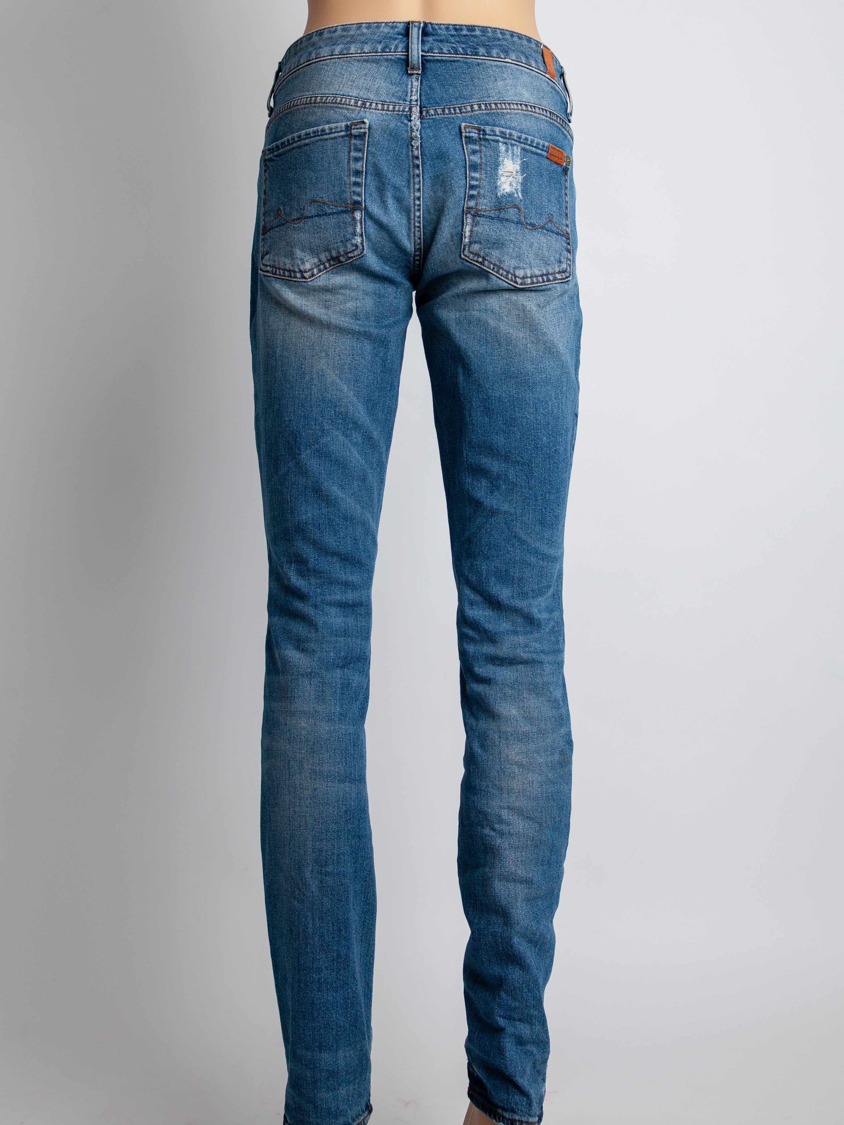 Average Condition 7 For All Mankind Blue Distressed Jeans Size M