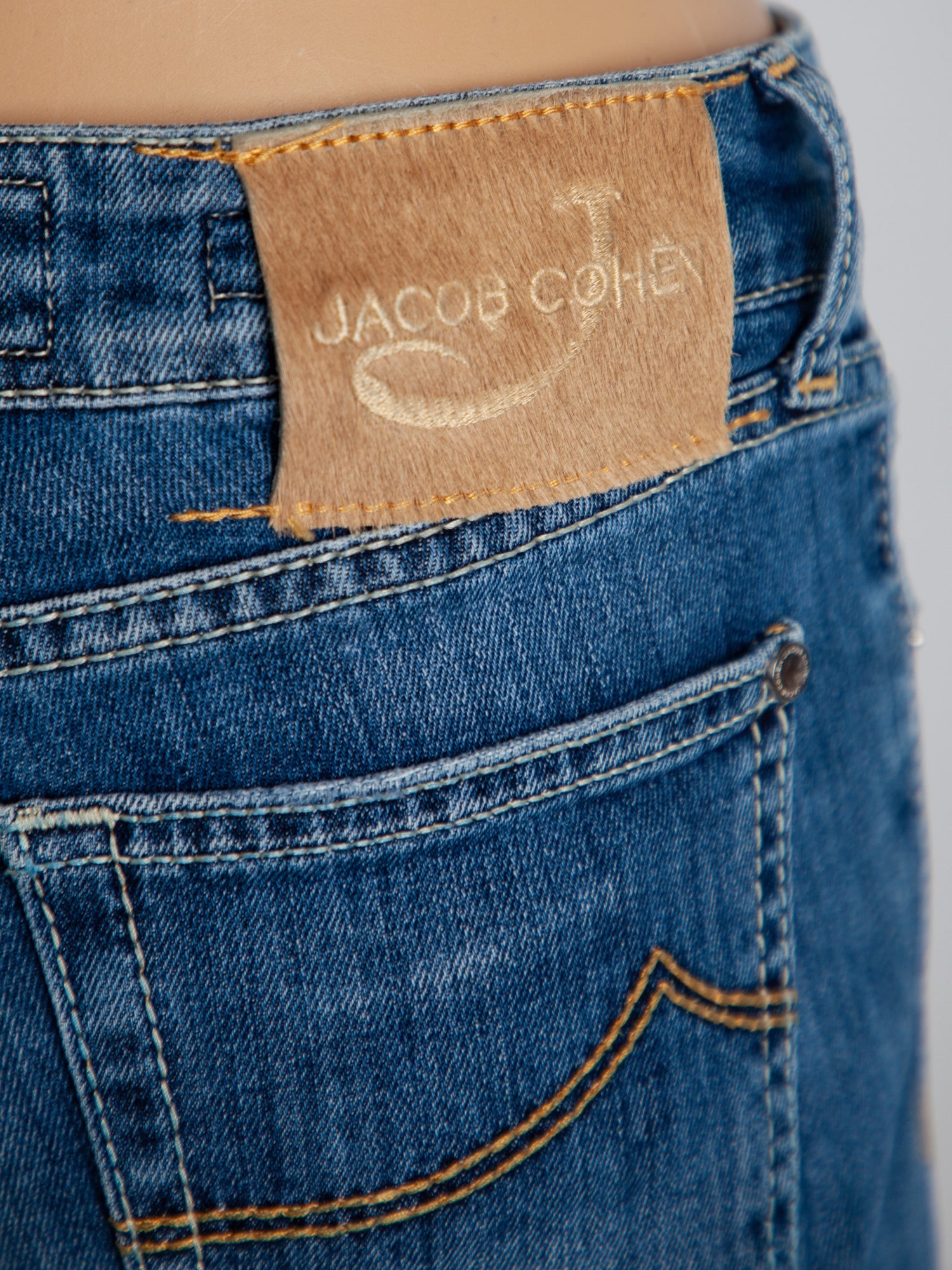 Excellent Jacob Cohen Jeans Blue Cotton Size M for Women