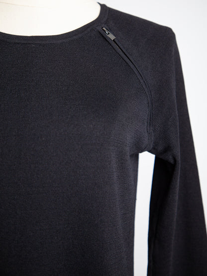 Good Condition Banana Republic Black Dress Size XS with Zippers