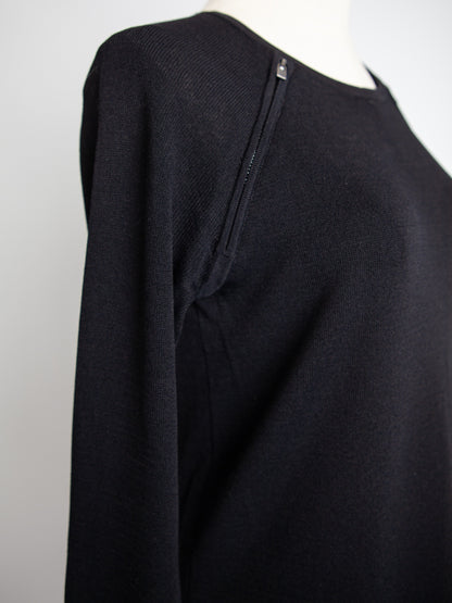 Good Condition Banana Republic Black Dress Size XS with Zippers