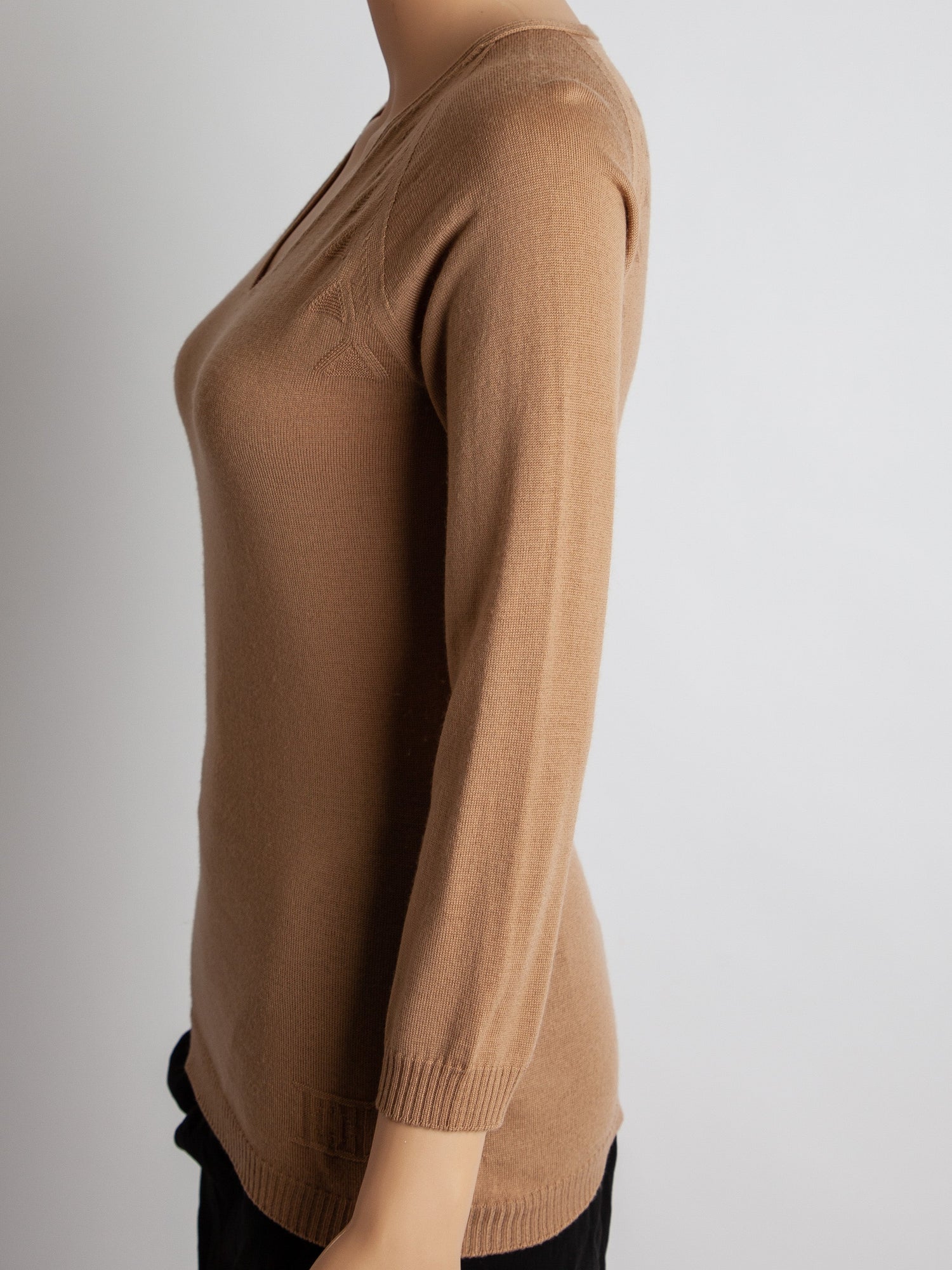 Good Escada Orange Wool Sweater Size S Women&