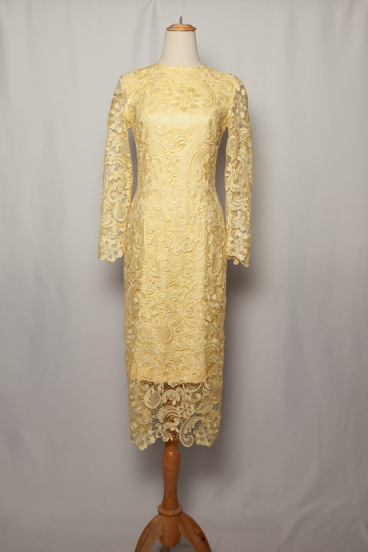 Good SLIR Yellow Lace Dress Women Size S Long Sleeve Knee-Length