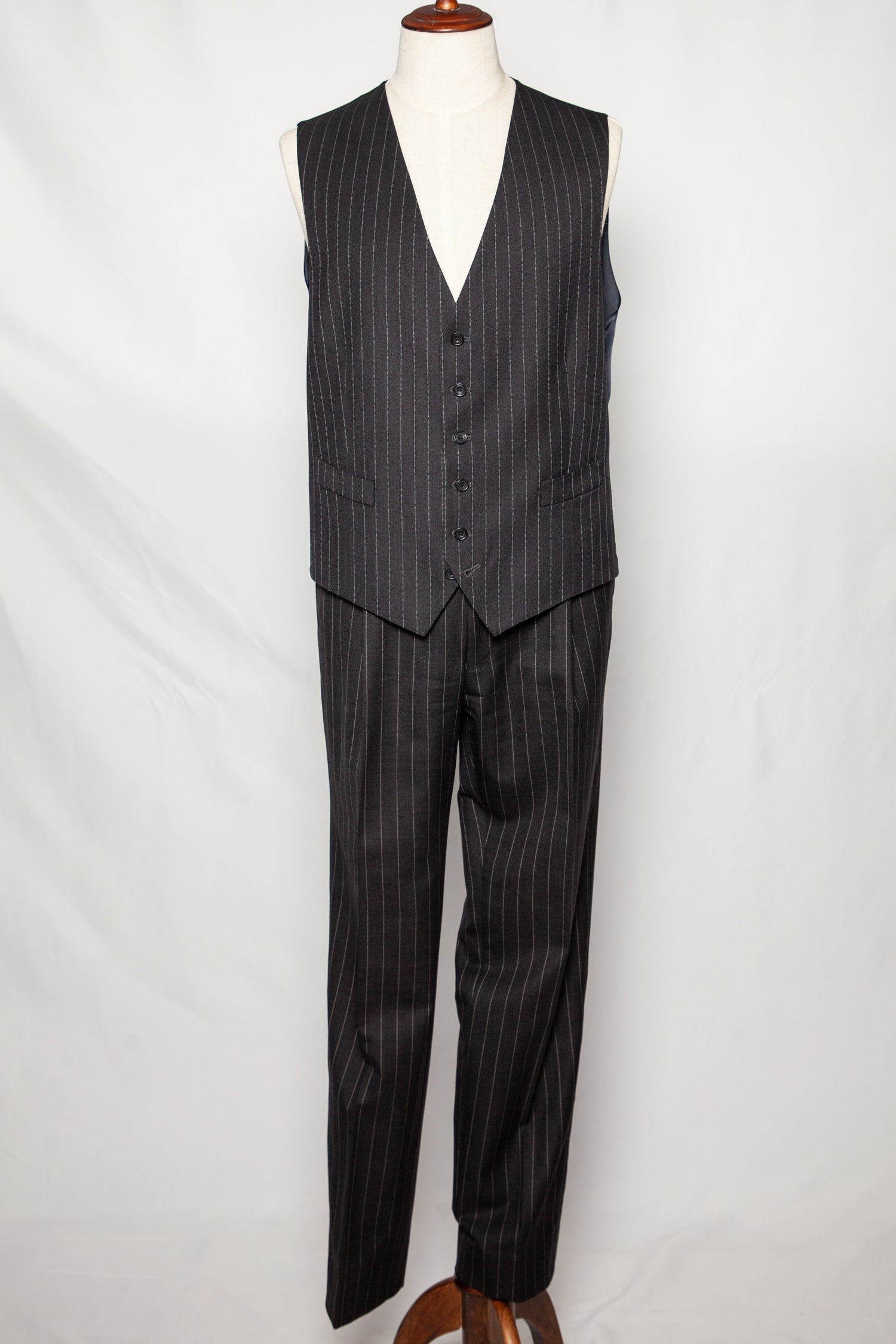 Gieves and Hawkes Pinstripe Suit Black Cashmere Wool Size M