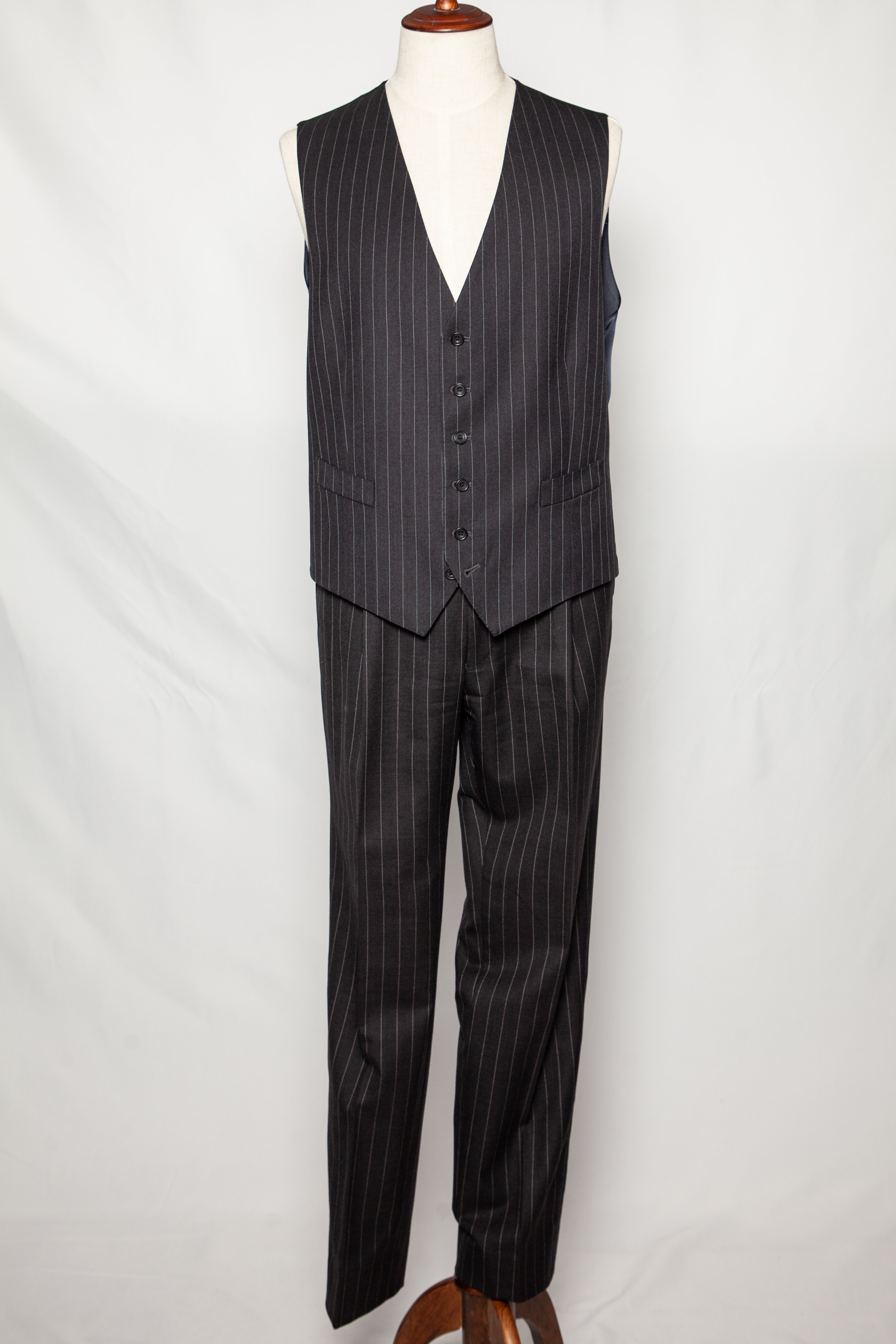 Gieves and Hawkes Pinstripe Suit Black Cashmere Wool Size M