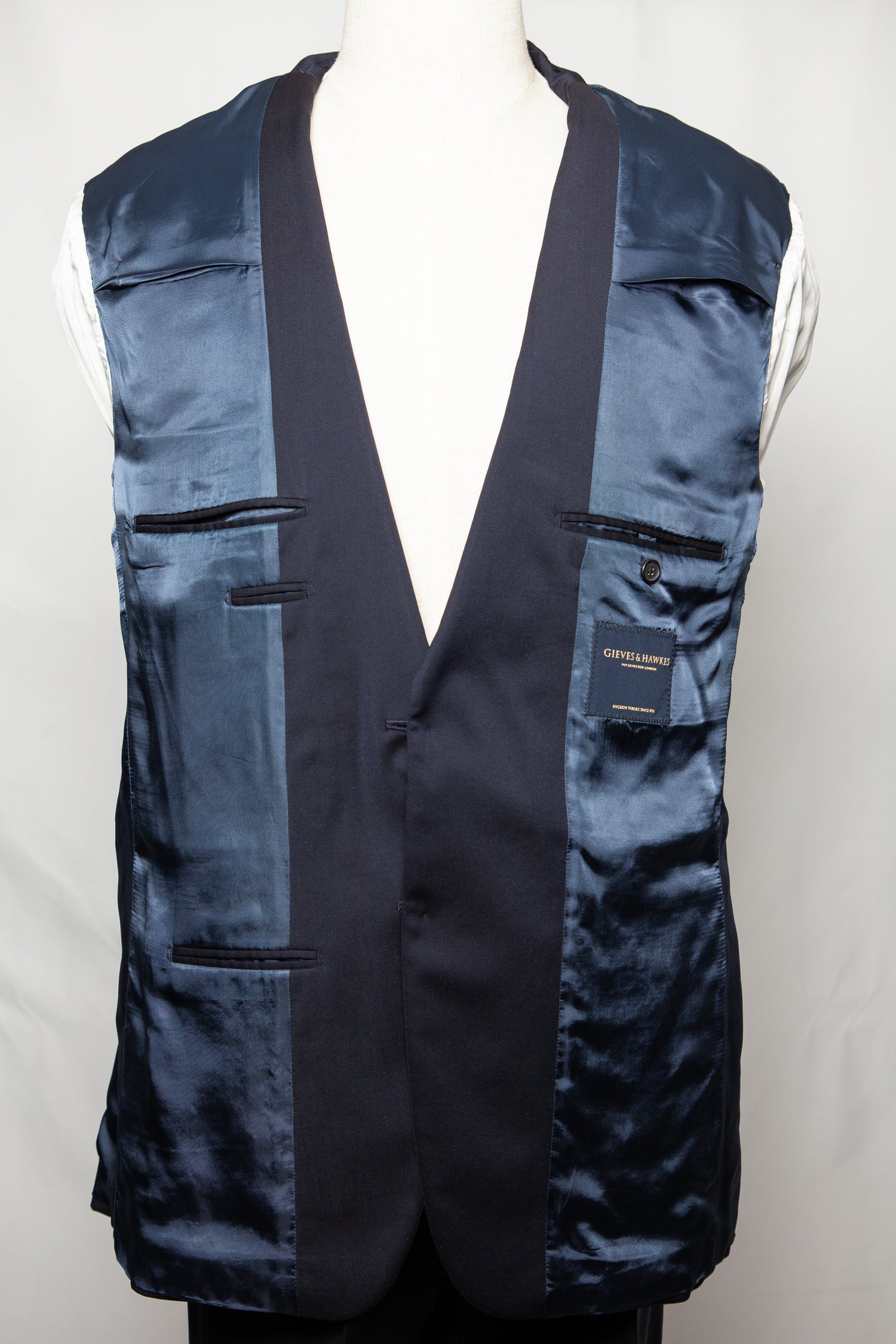 Gieves and Hawkes Navy Blue Cashmere Wool Suit Size S - Good Condition