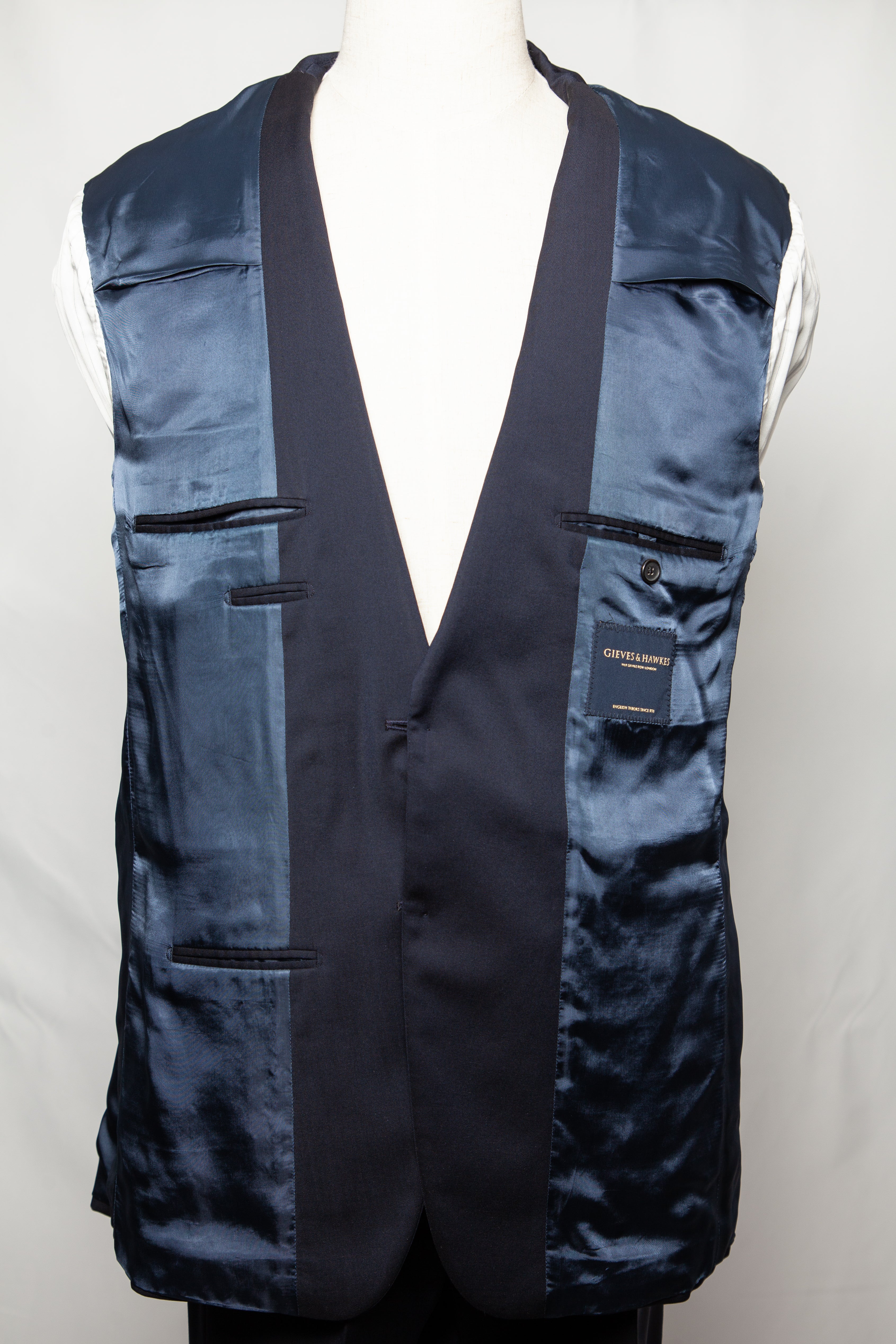 Gieves and Hawkes Navy Blue Cashmere Wool Suit Size S - Good Condition