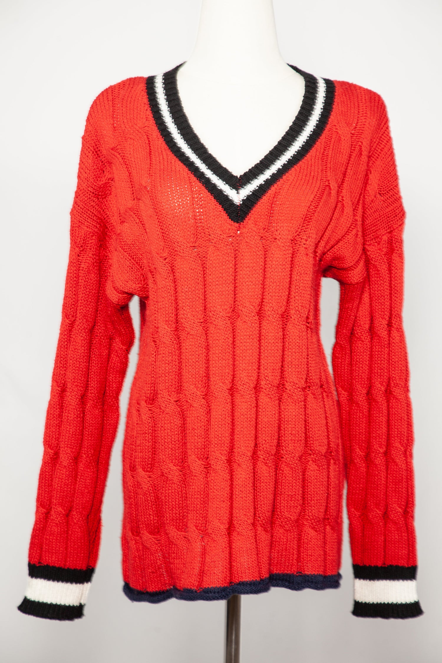Good IPEKYOL Red Cable Knit V-Neck Sweater Size S Women