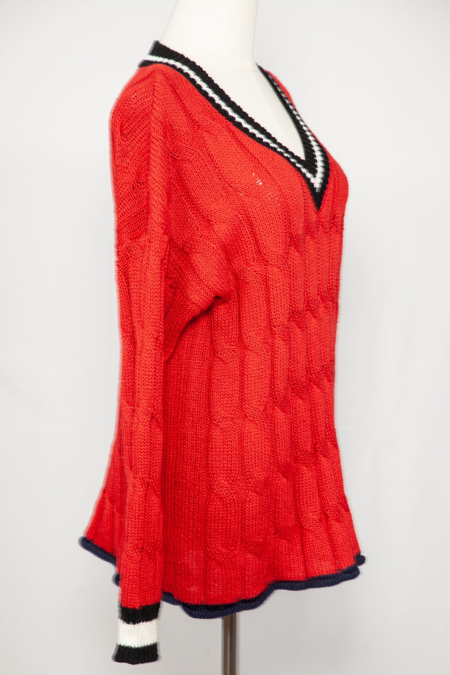 Good IPEKYOL Red Cable Knit V-Neck Sweater Size S Women
