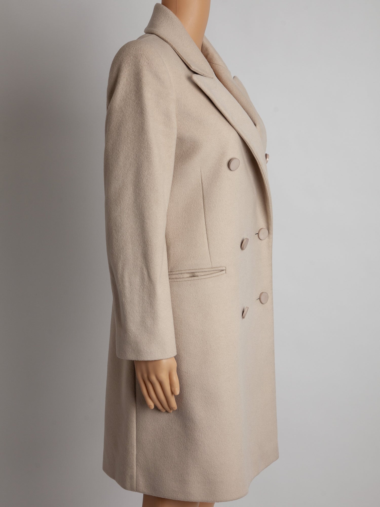 Excellent Emporio Armani White Cashmere Coat Size XS Double-Breasted