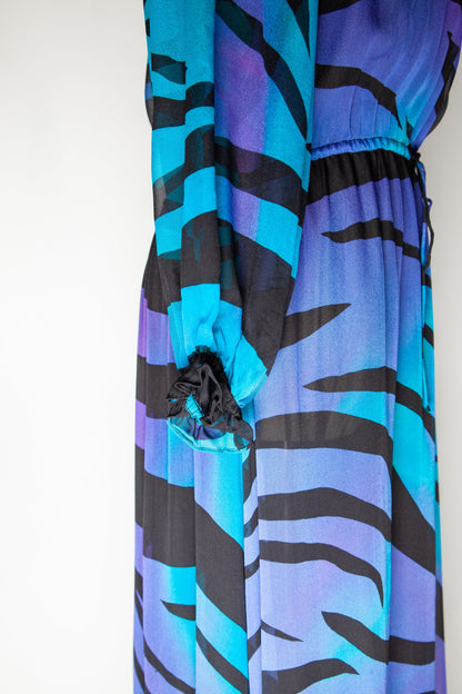 Good Diane von Furstenberg Blue Maxi Dress Size L Viscose Long Sleeve