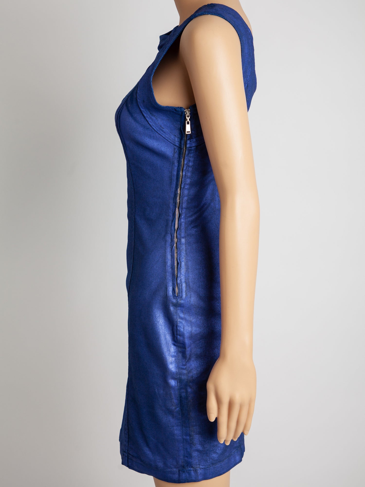 Average Condition Guess Purple Polyester Sleeveless Dress Size XS