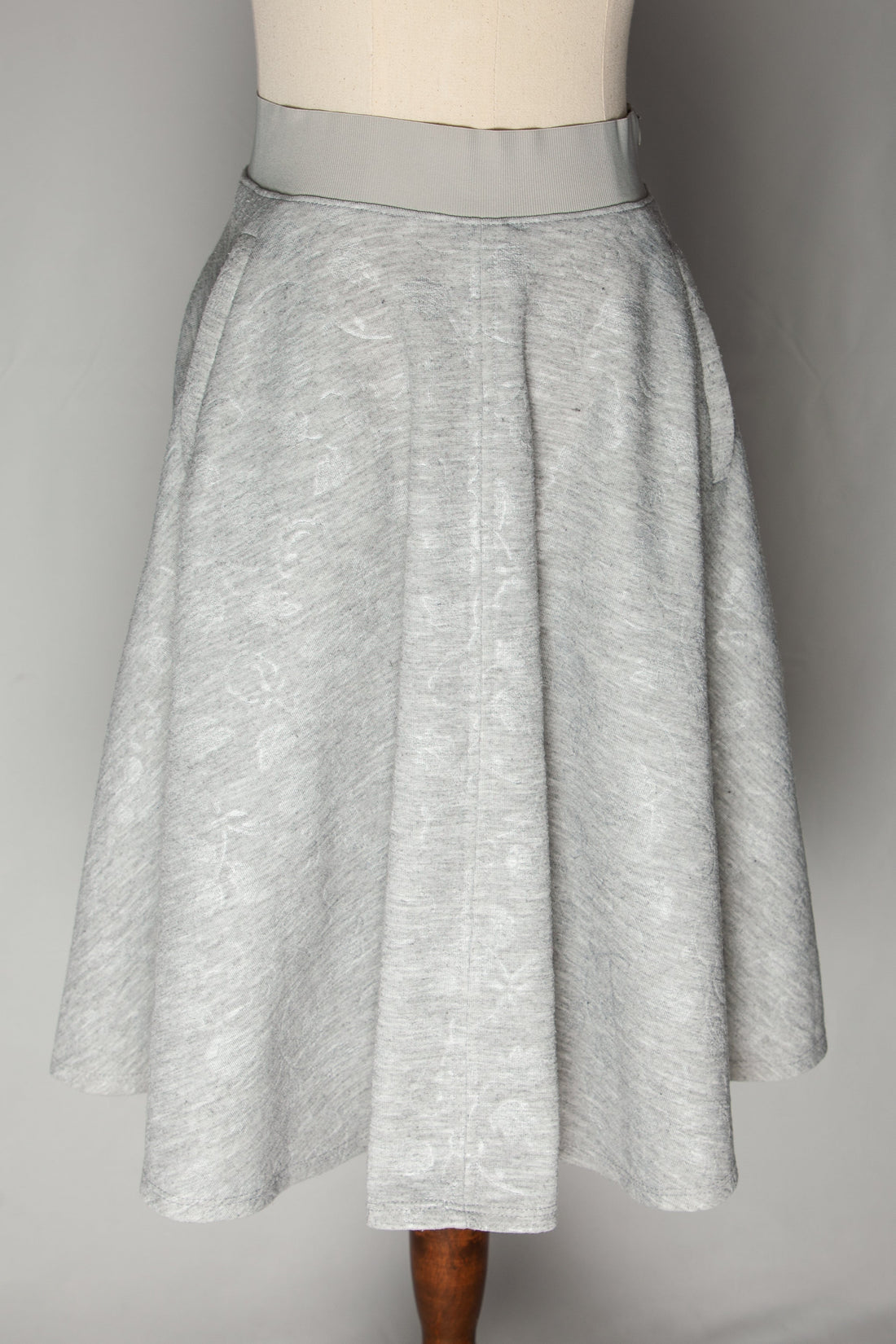 Good Barneys Newyork Gray A-Line Skirt Polyester Size XXS