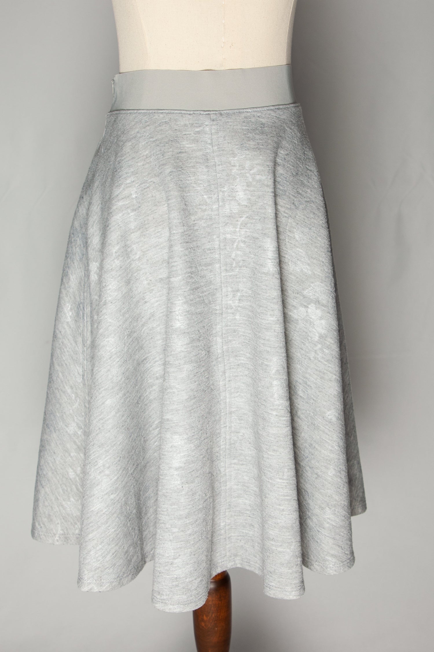 Good Barneys Newyork Gray A-Line Skirt Polyester Size XXS