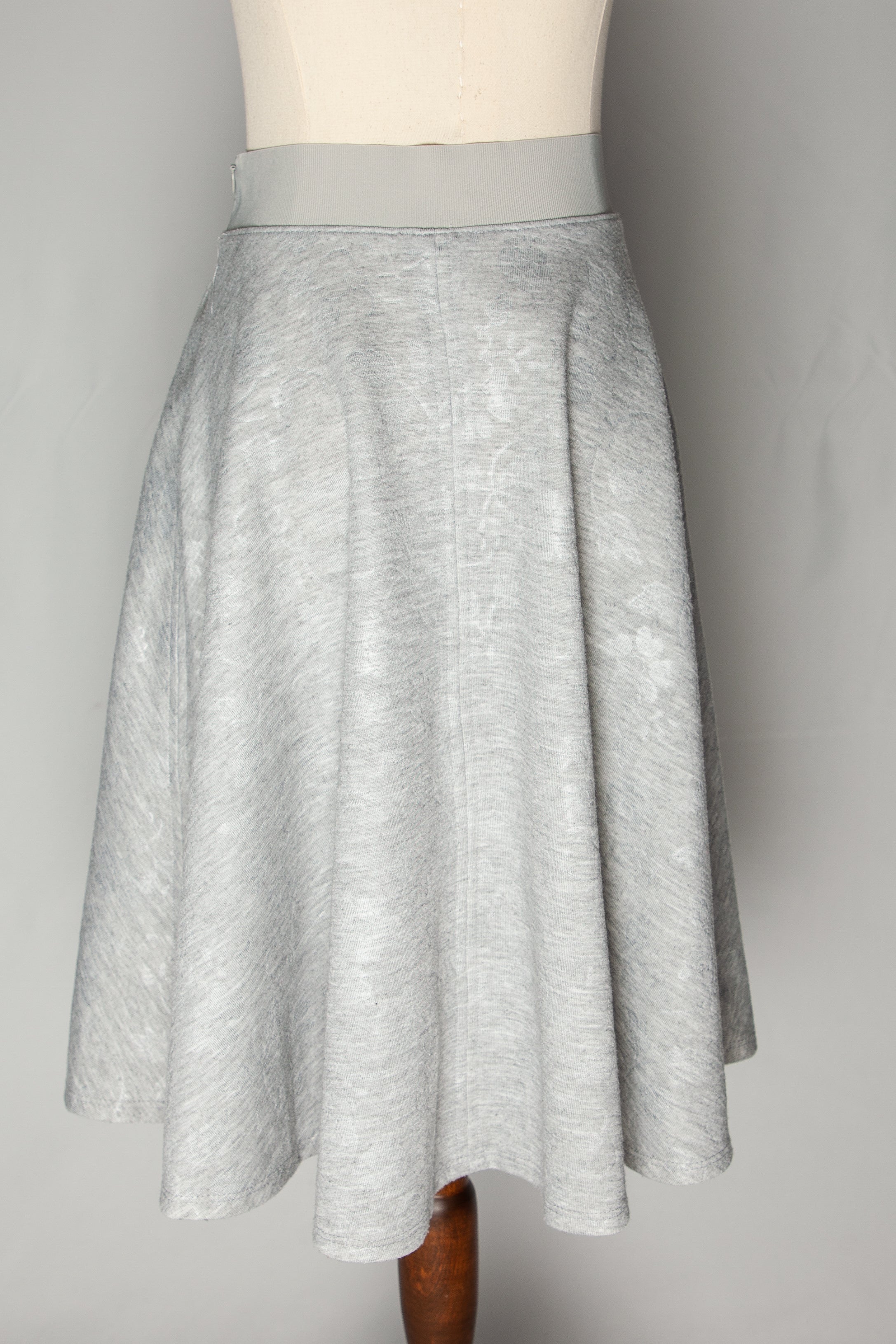 Good Barneys Newyork Gray A-Line Skirt Polyester Size XXS