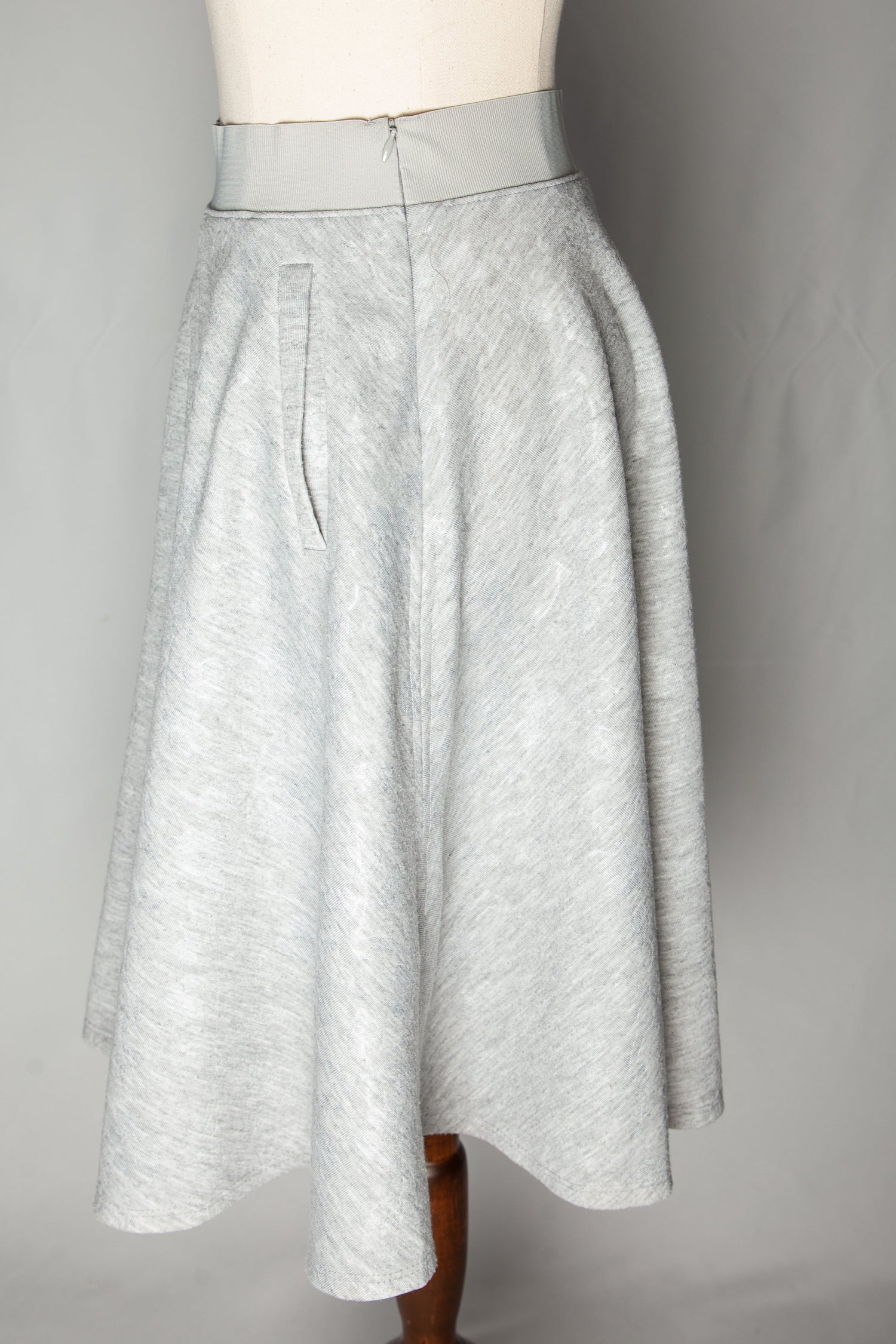 Good Barneys Newyork Gray A-Line Skirt Polyester Size XXS