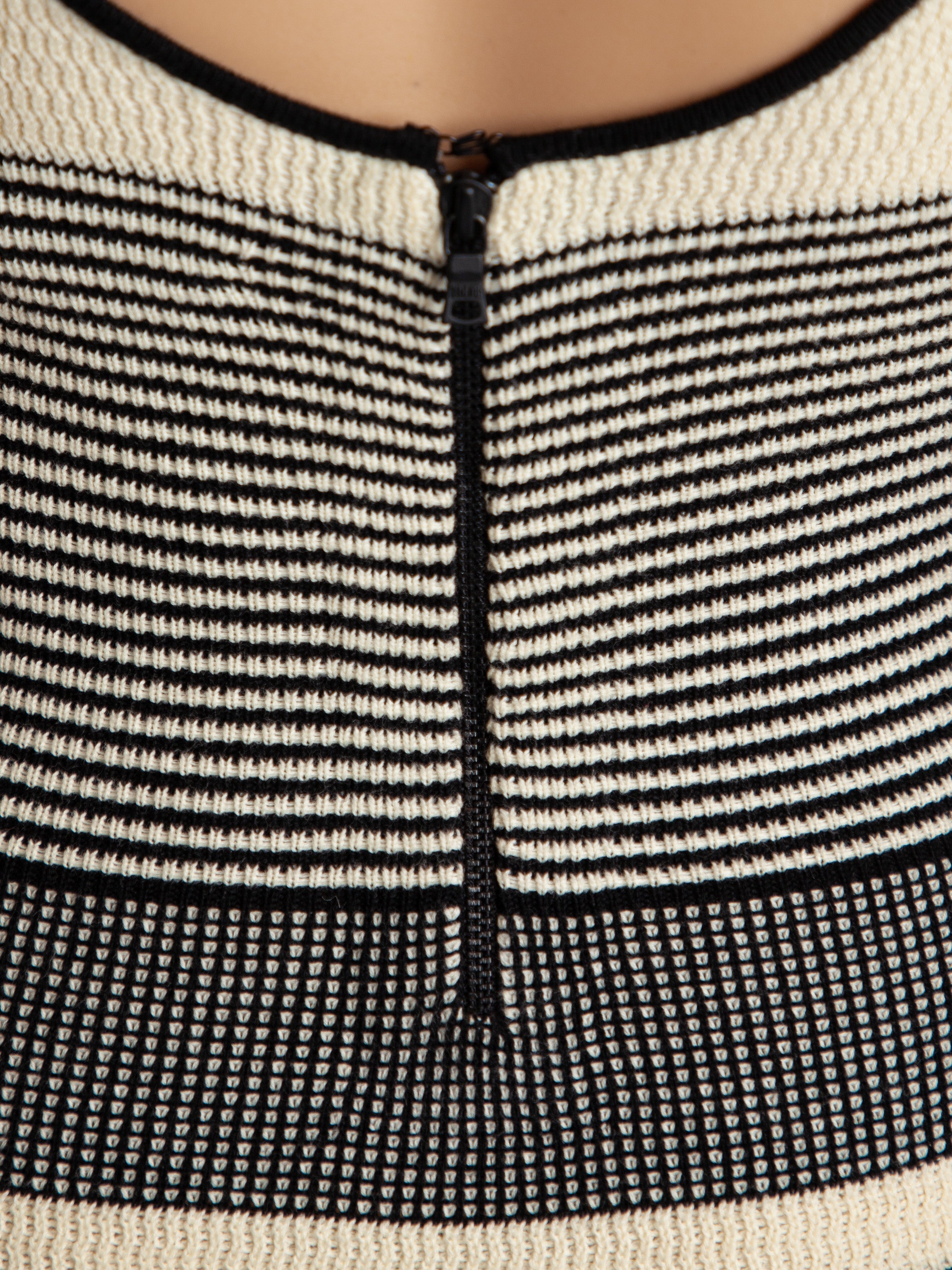 Excellent Alice+Olivia Striped Cotton Dress Size S Black White